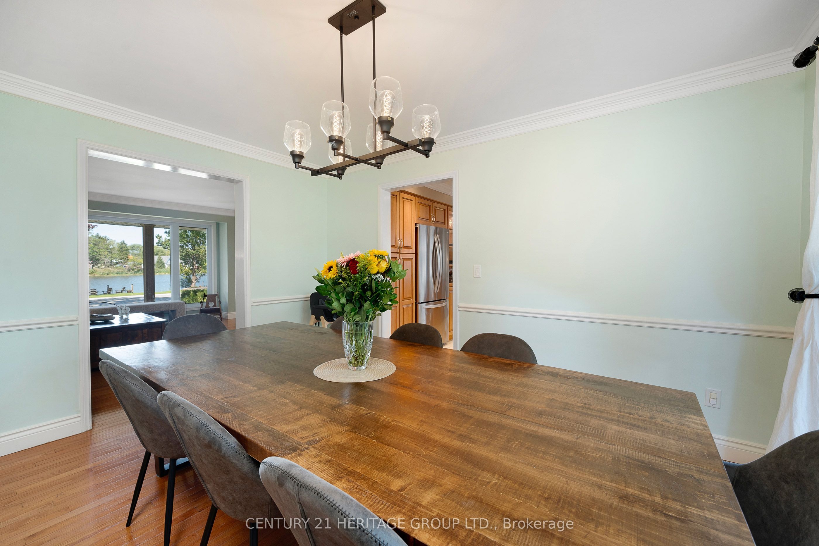 121 South Riverview Street Property Photo 13