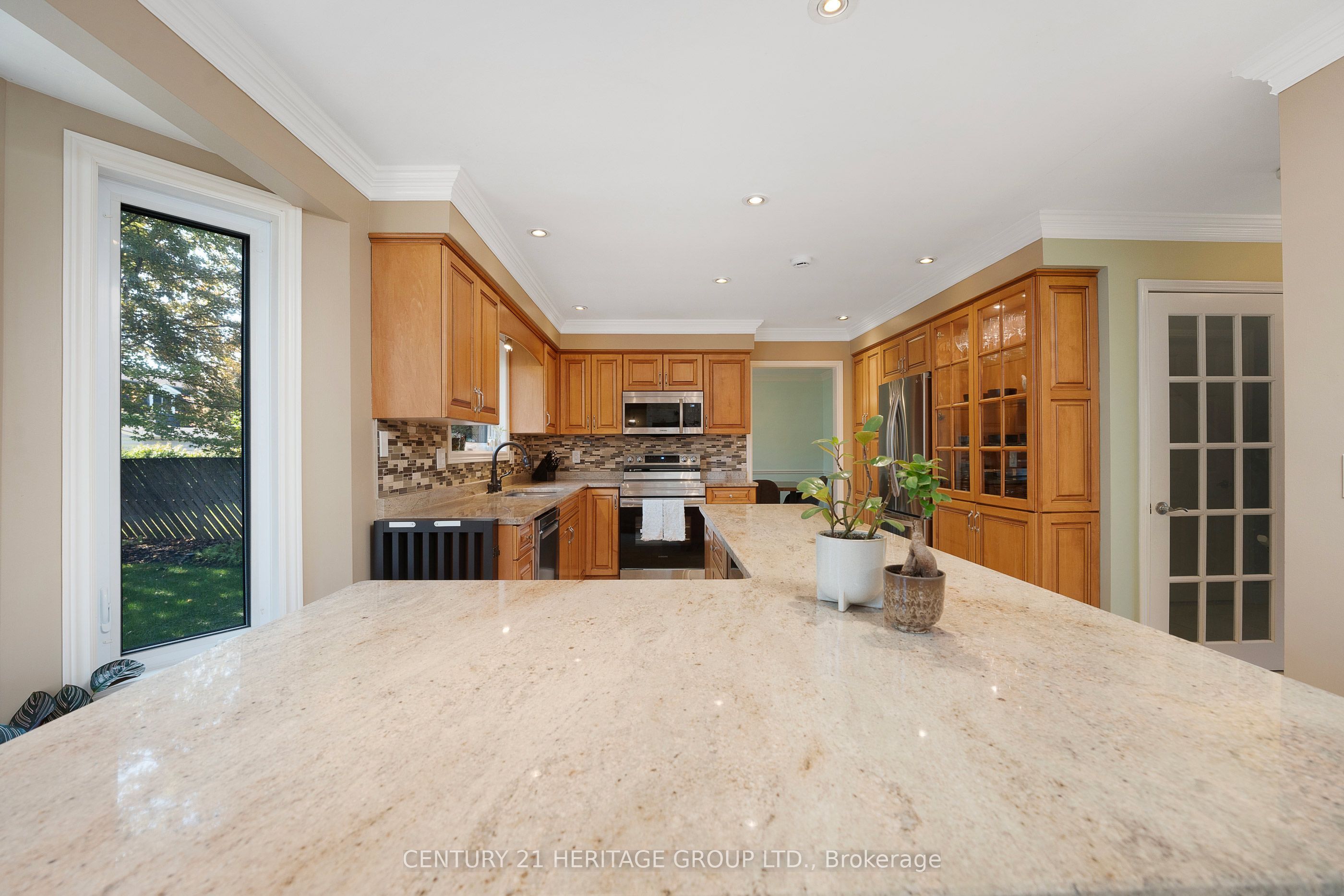 121 South Riverview Street Property Photo 18