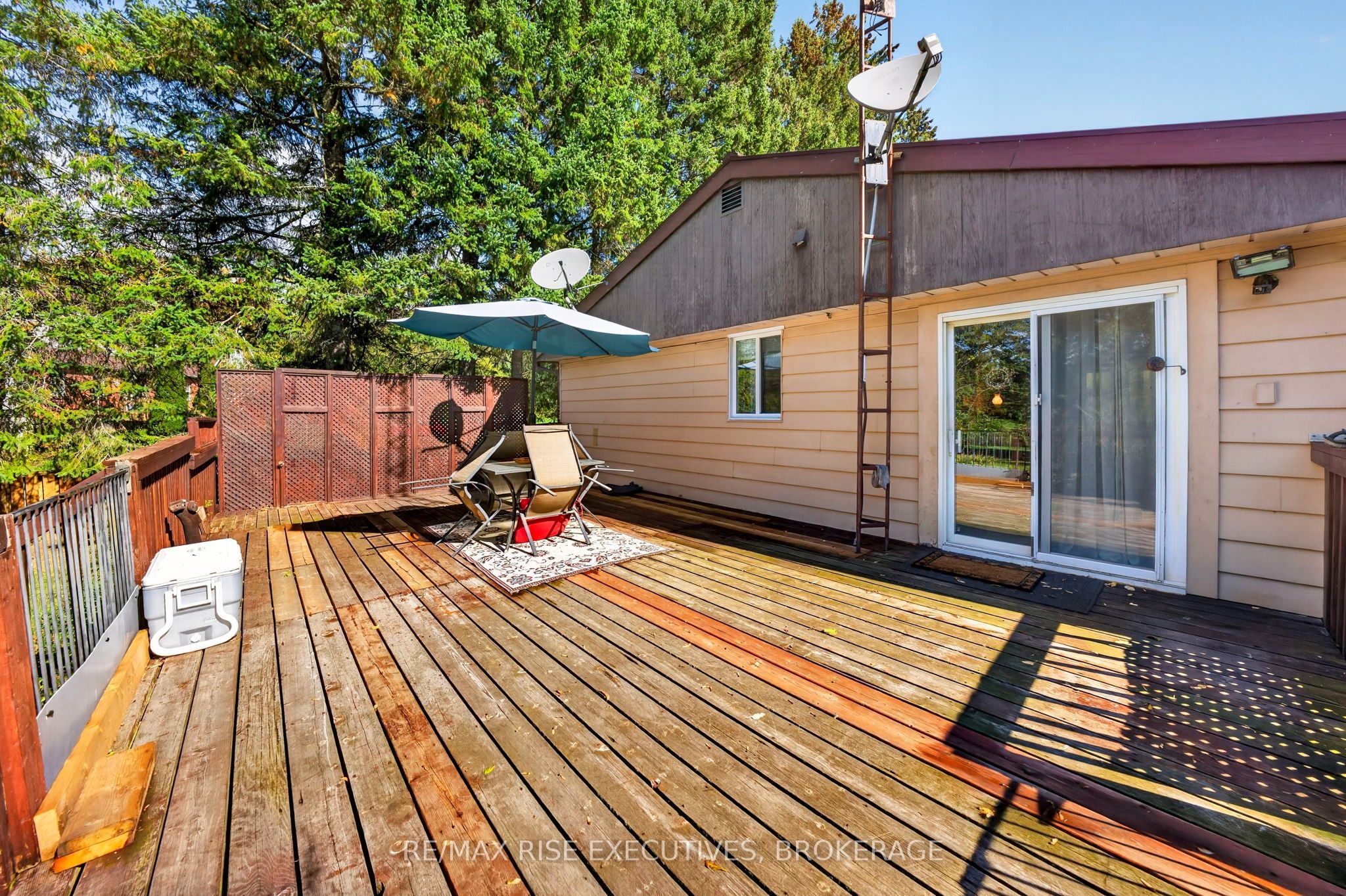 4259 Sydenham Road Property Photo 20