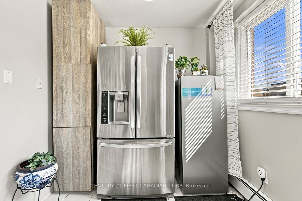 1443 Huron Street 2 Property Photo 12