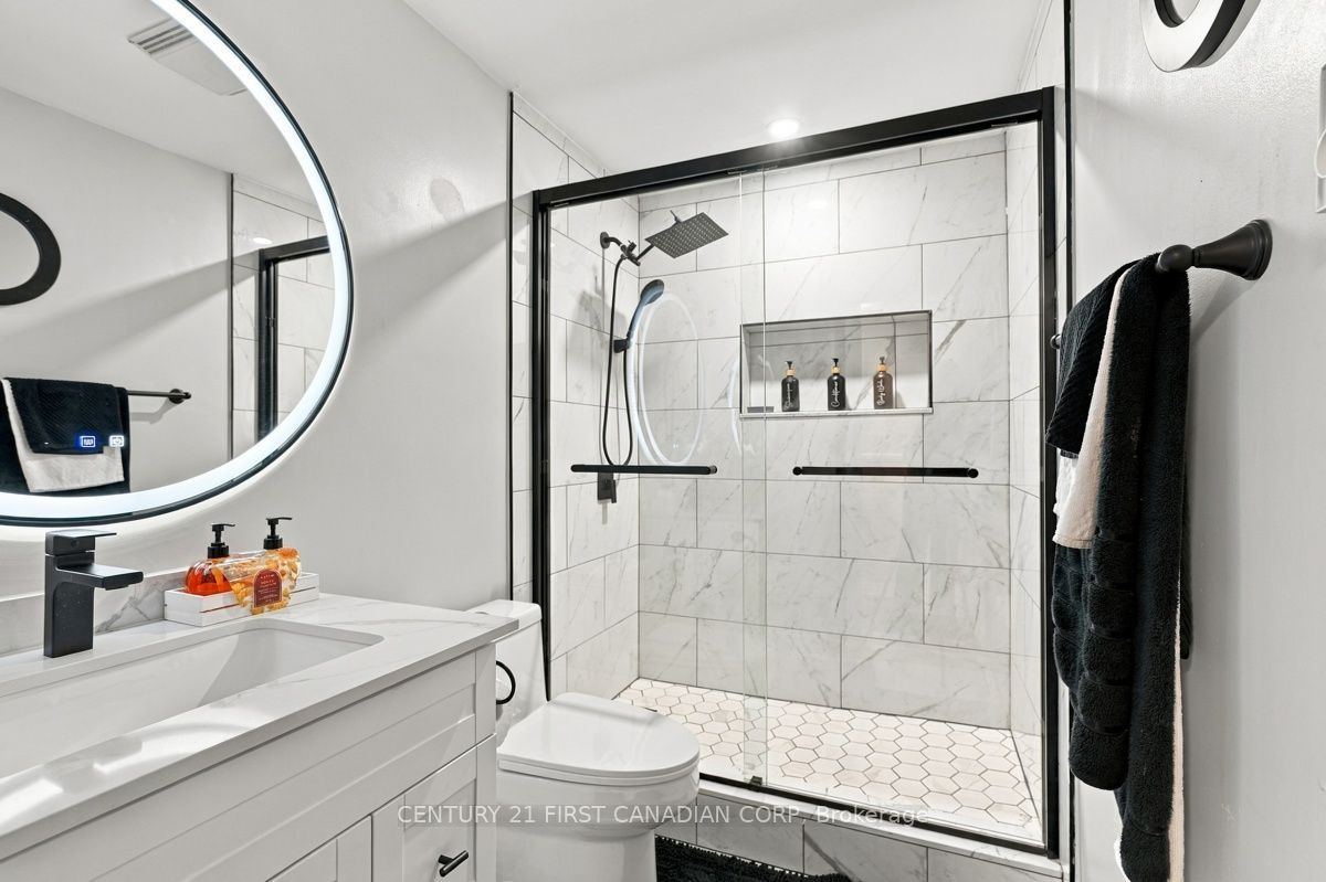 1443 Huron Street 2 Property Photo 17