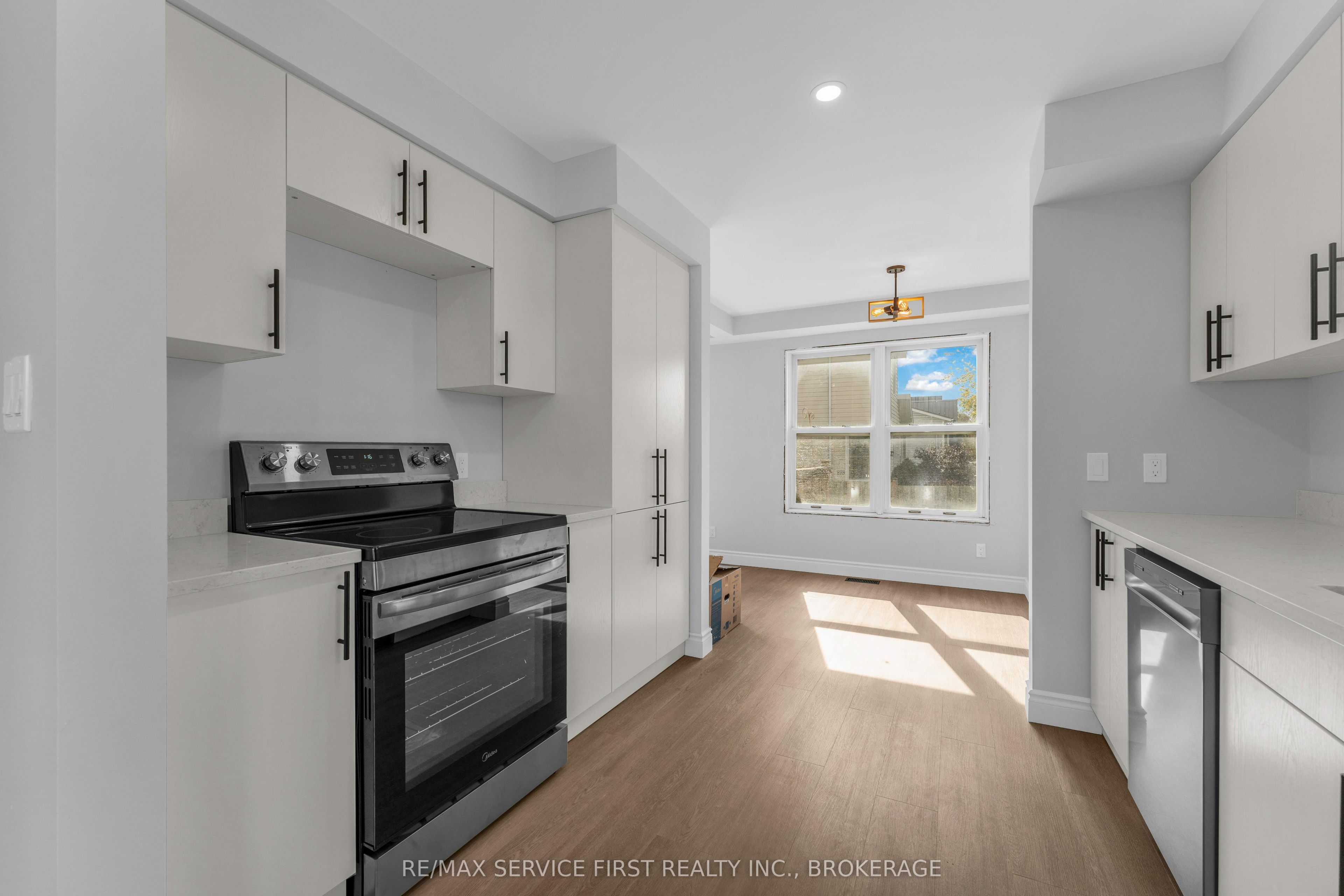 363 Waterloo Drive Property Photo 18