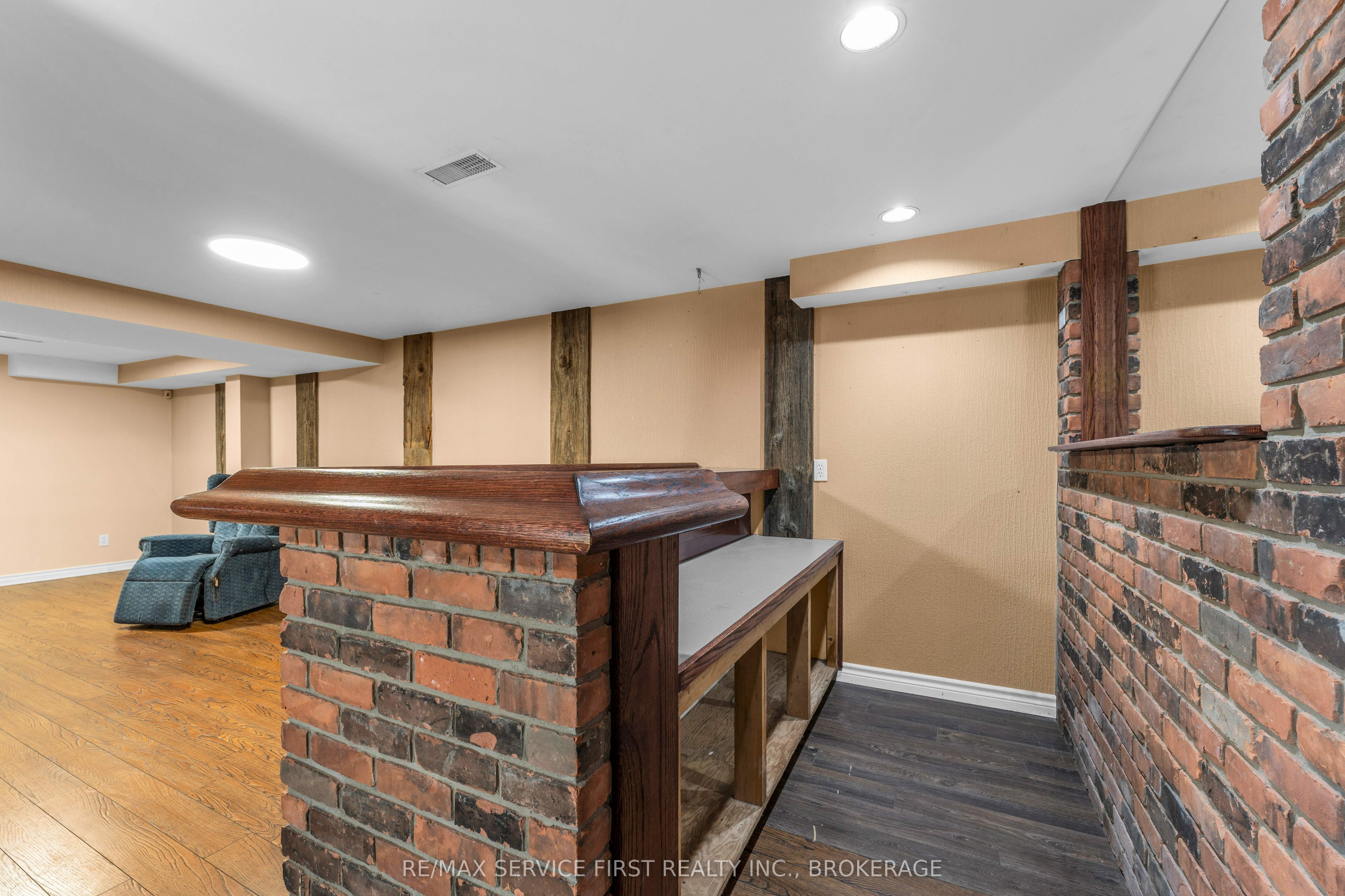 363 Waterloo Drive Property Photo 22