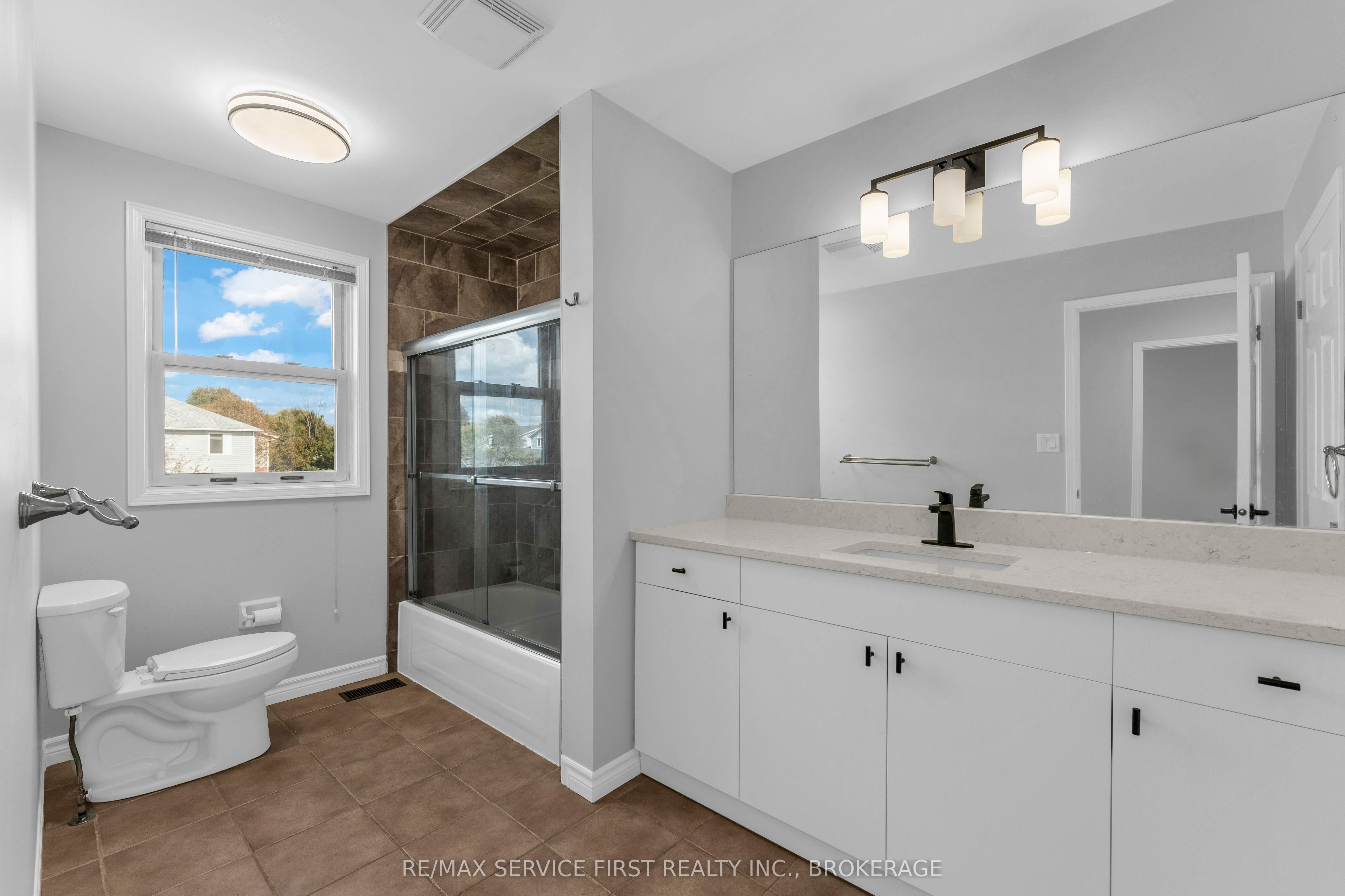 363 Waterloo Drive Property Photo 28