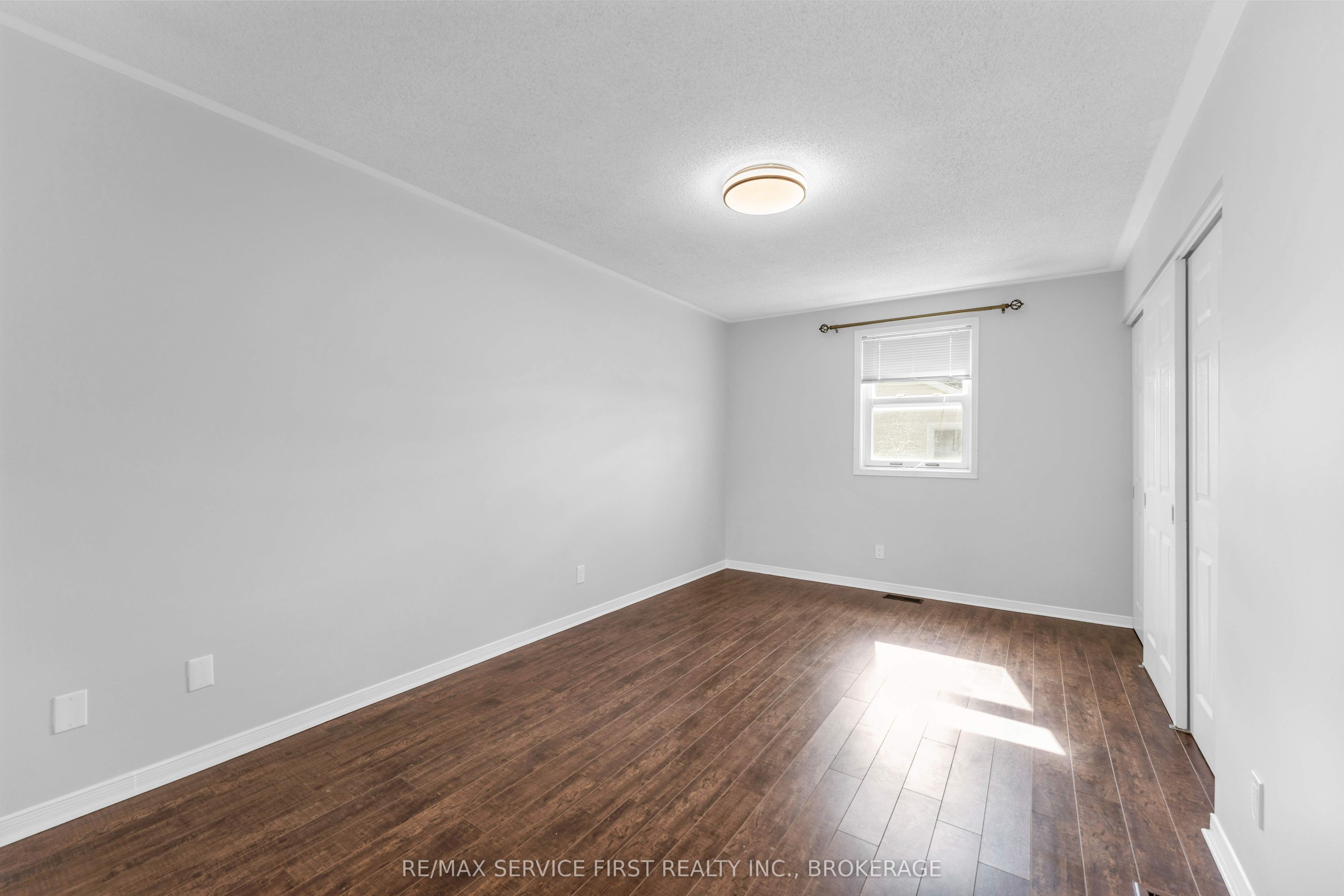 363 Waterloo Drive Property Photo 30