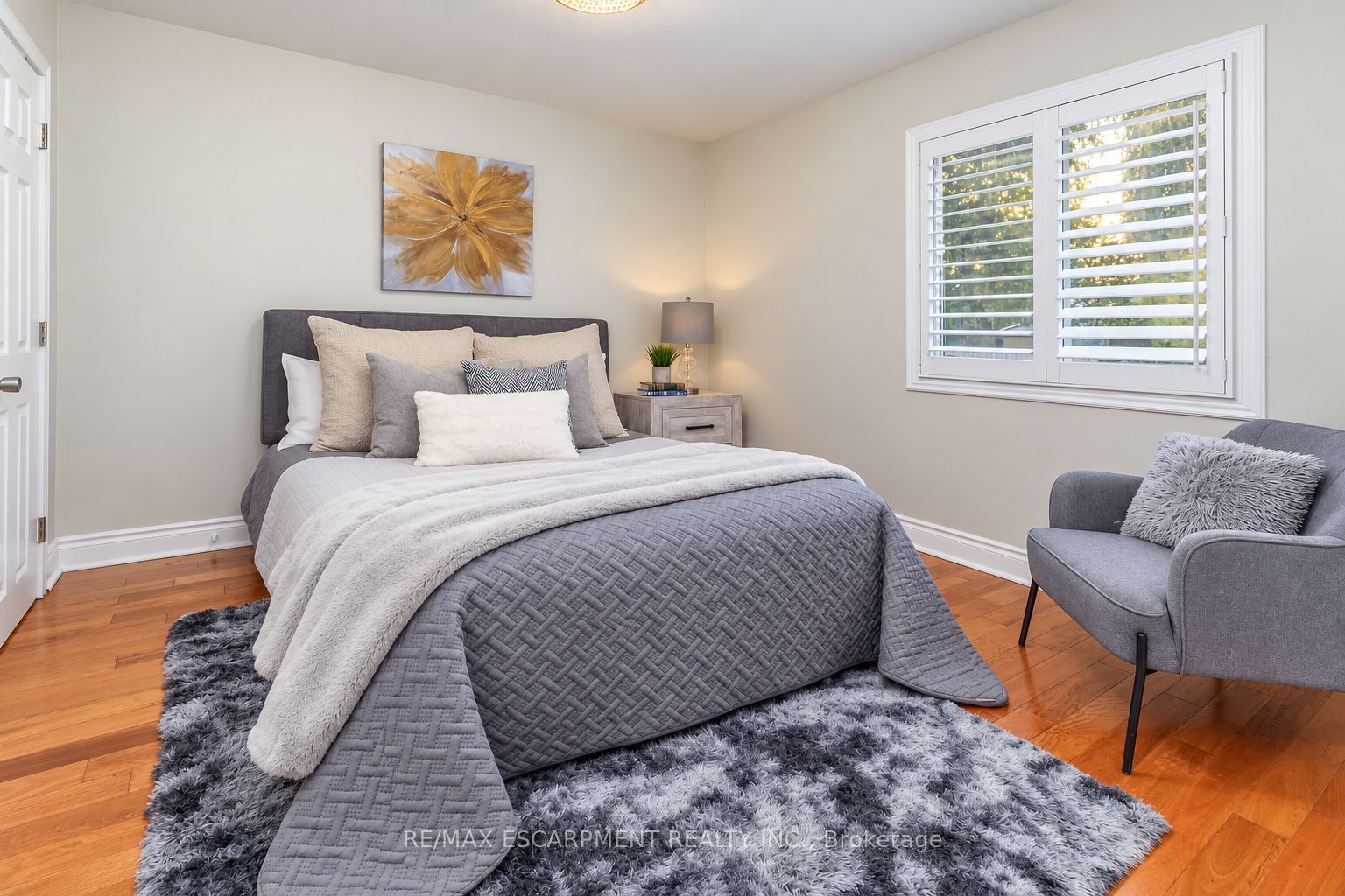 788 Upper Gage Avenue Property Photo 10