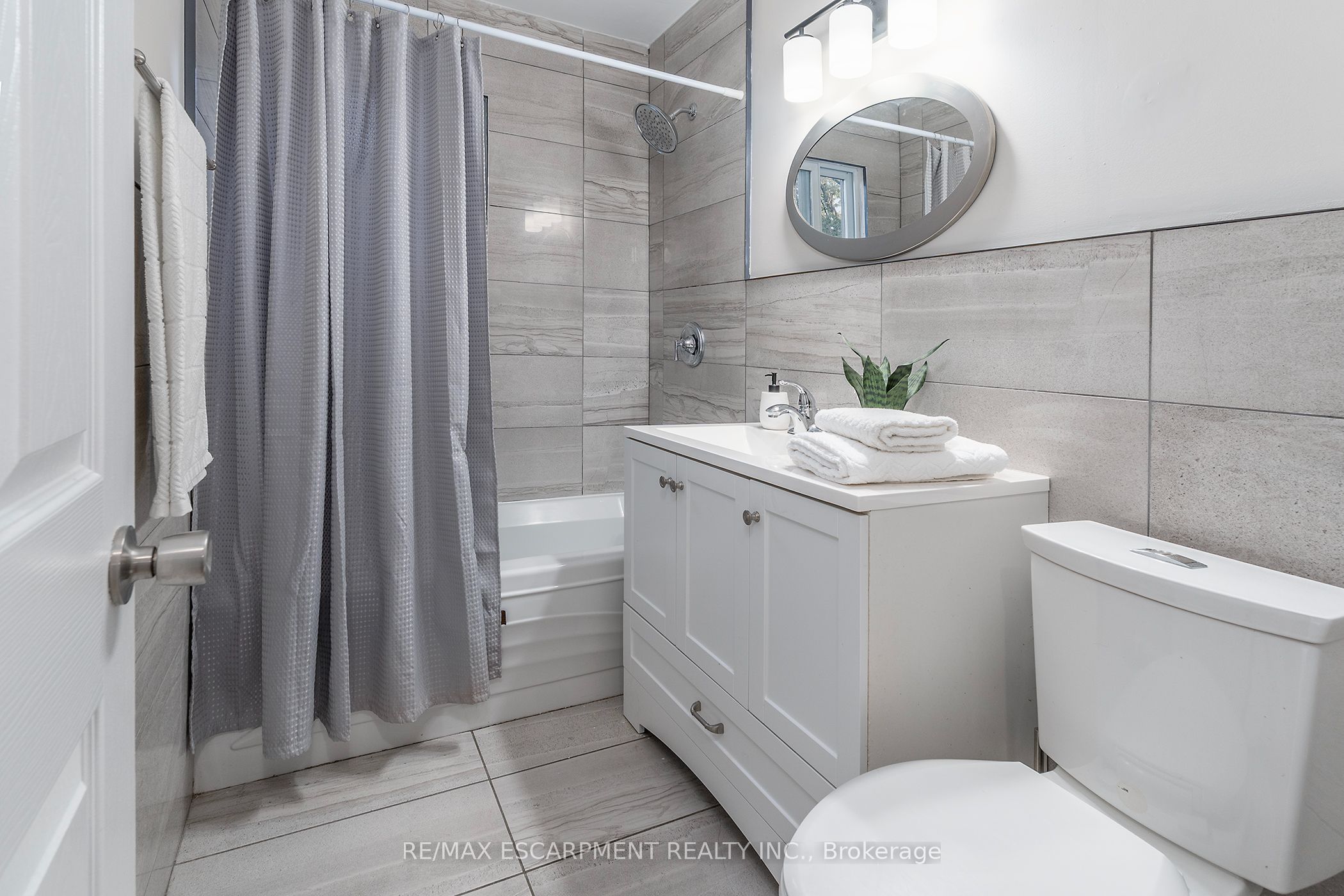 788 Upper Gage Avenue Property Photo 13