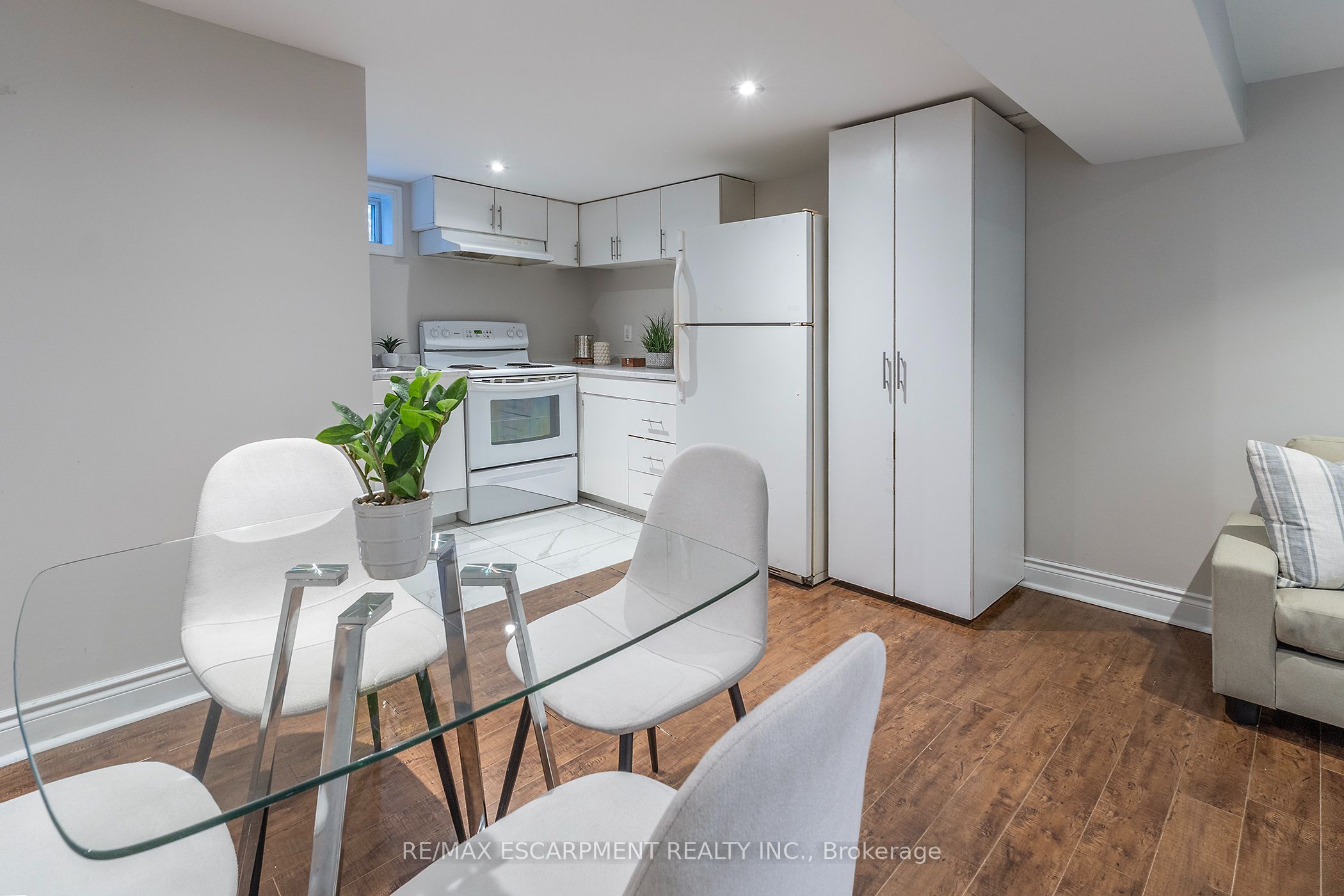 788 Upper Gage Avenue Property Photo 16
