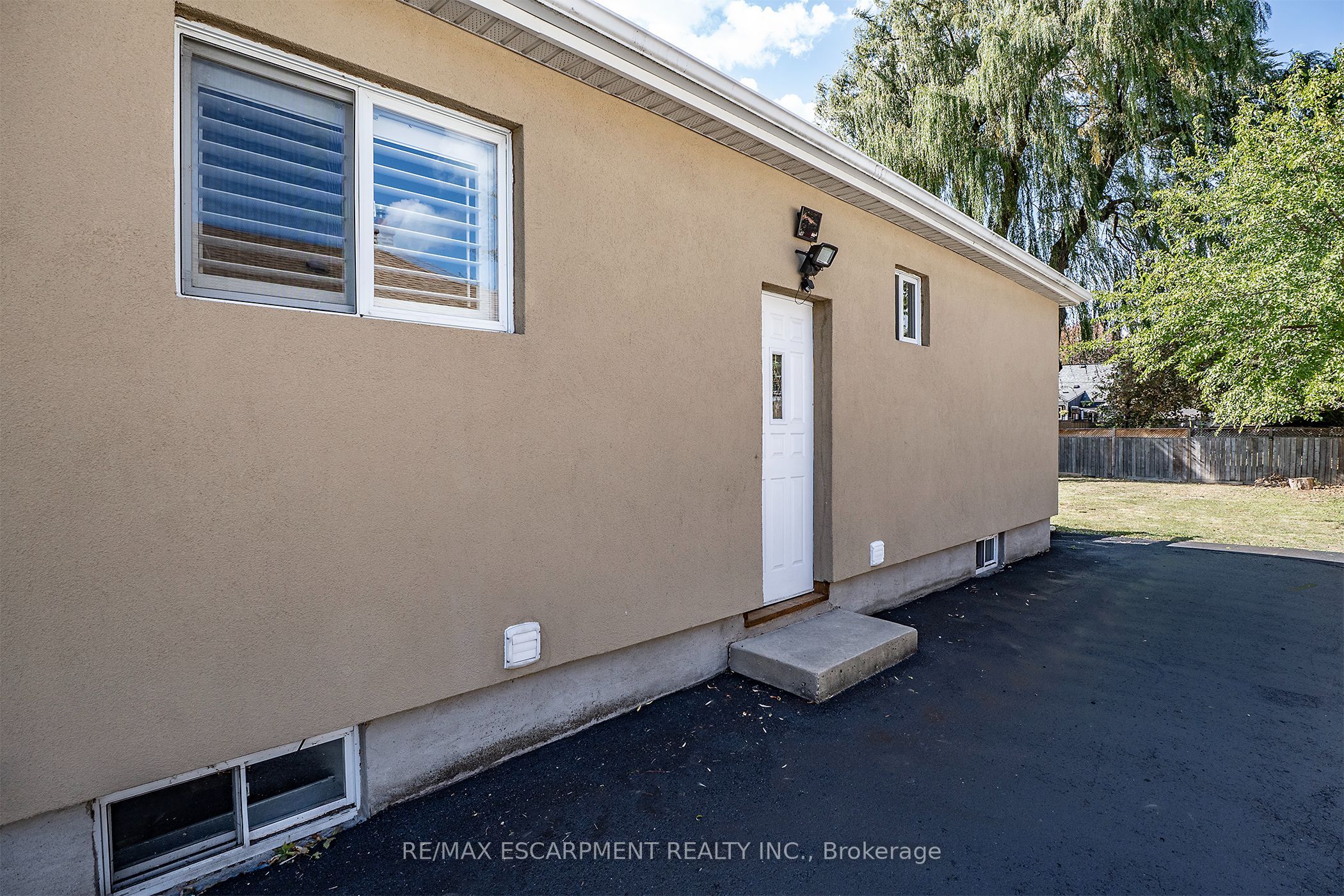 788 Upper Gage Avenue Property Photo 23