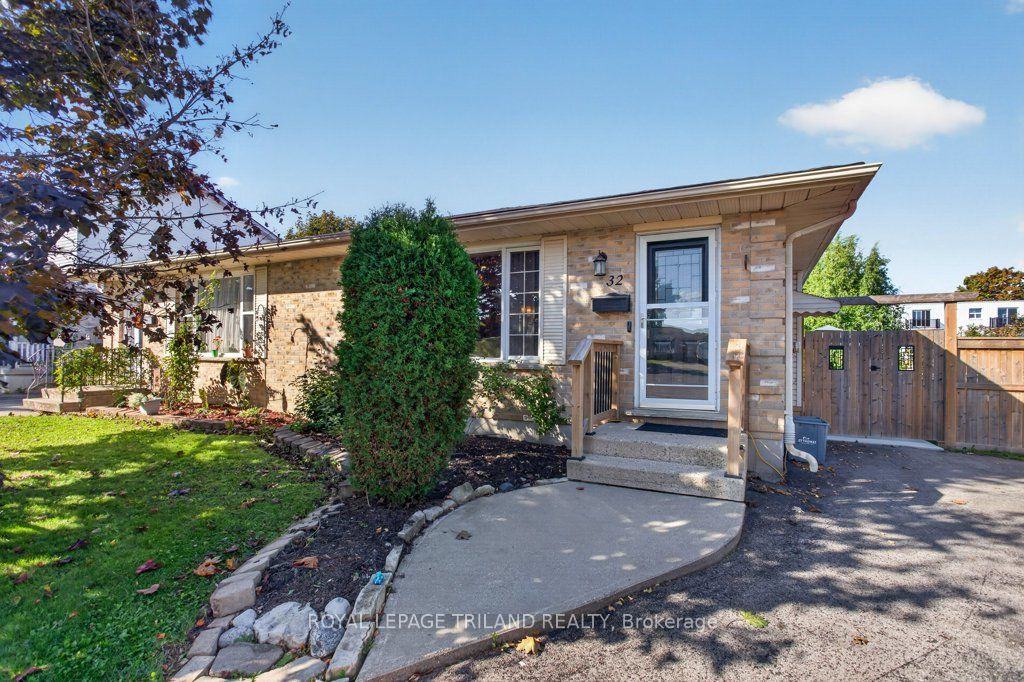 32 Sanders Court Property Photo 3