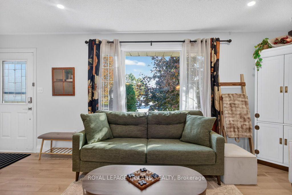 32 Sanders Court Property Photo 10