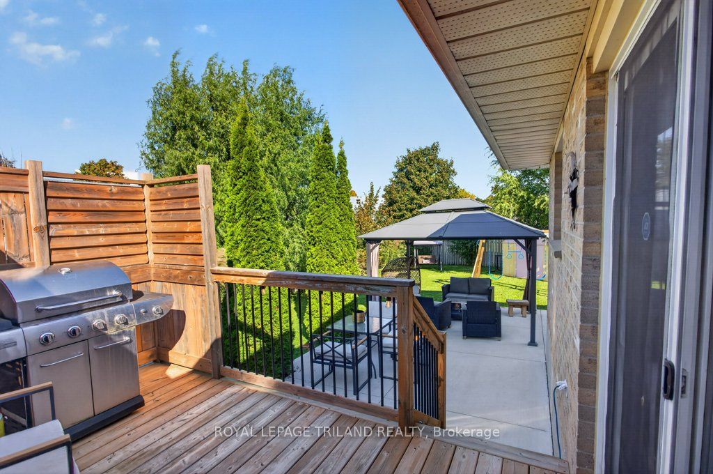 32 Sanders Court Property Photo 39