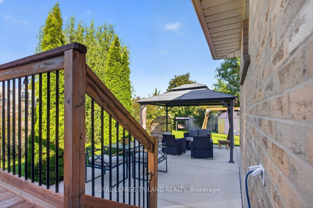 32 Sanders Court Property Photo 40