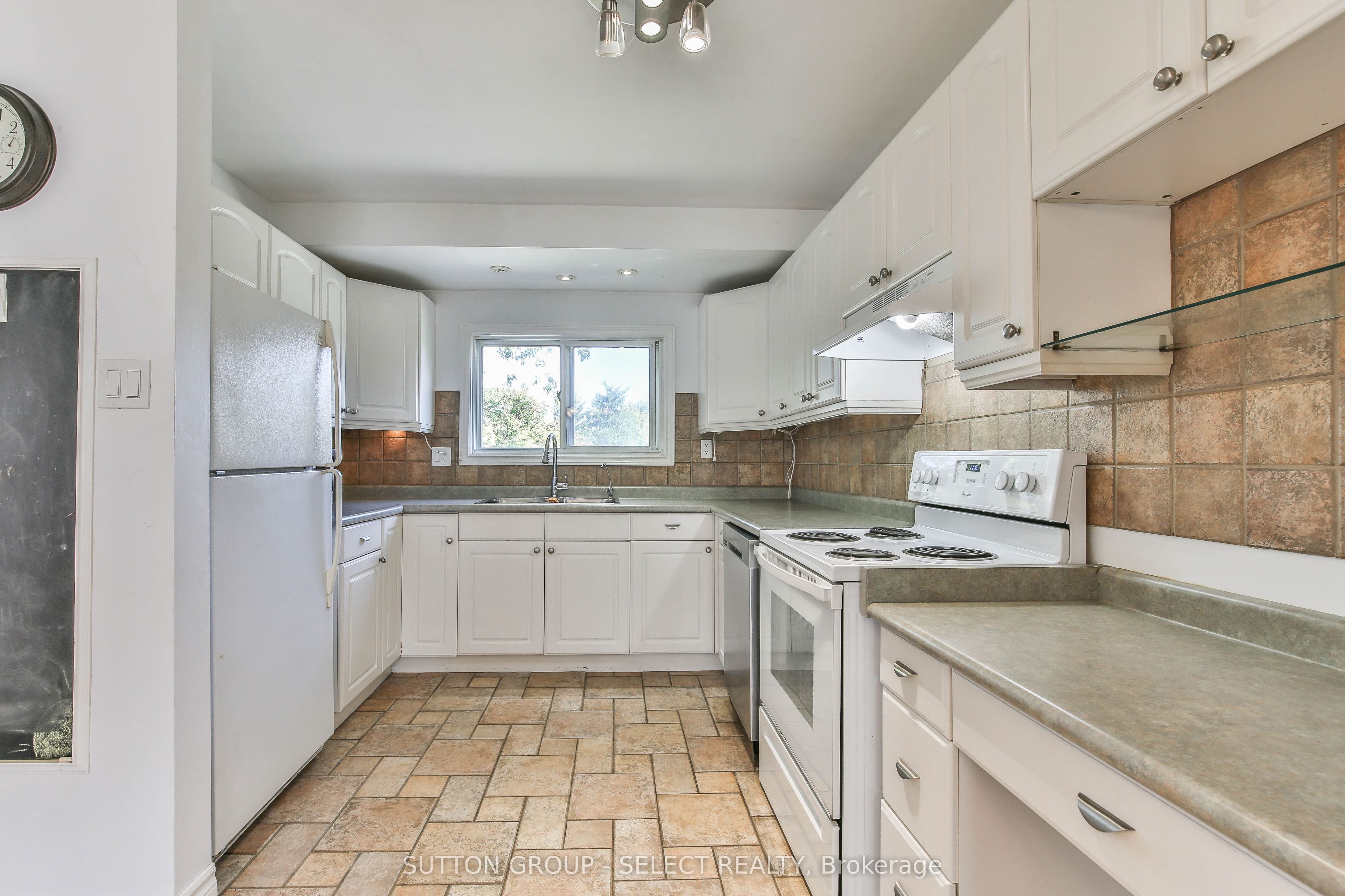 612 Wilkins Street Property Photo 11