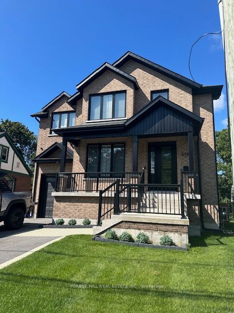 220 Collingwood Street Property Photo 1
