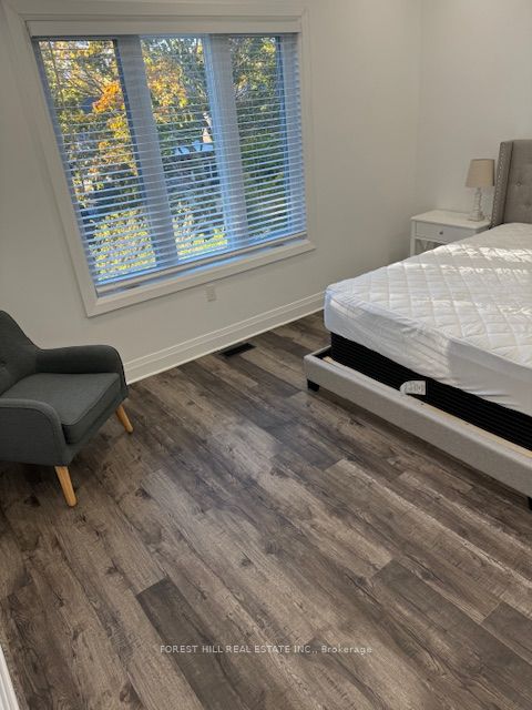 220 Collingwood Street Property Photo 17