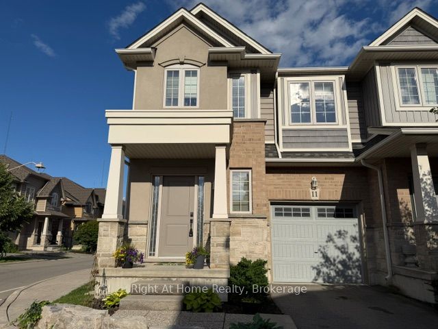11 White Star Lane Property Photo 1