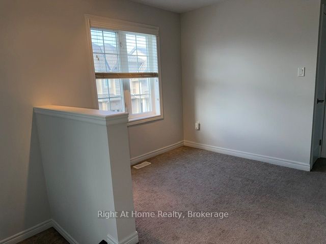 11 White Star Lane Property Photo 8
