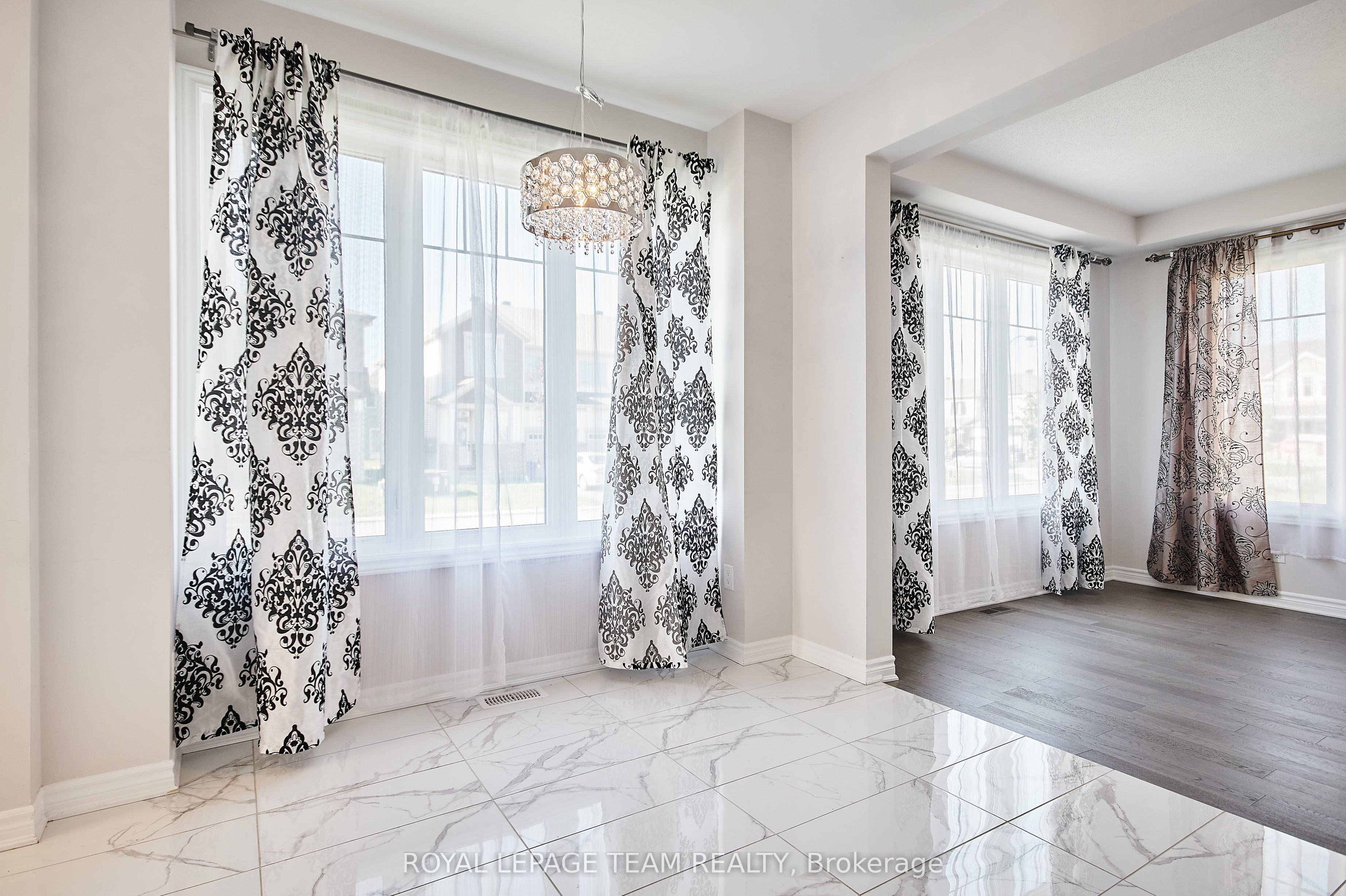 221 Merak Way Property Photo 8
