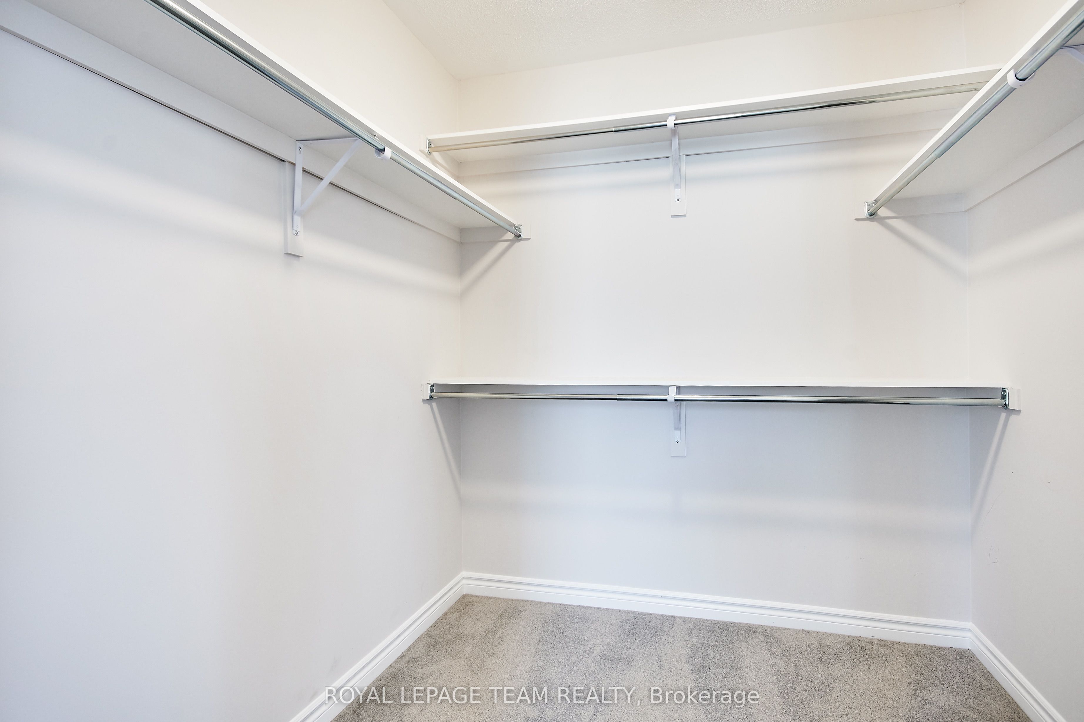 221 Merak Way Property Photo 24