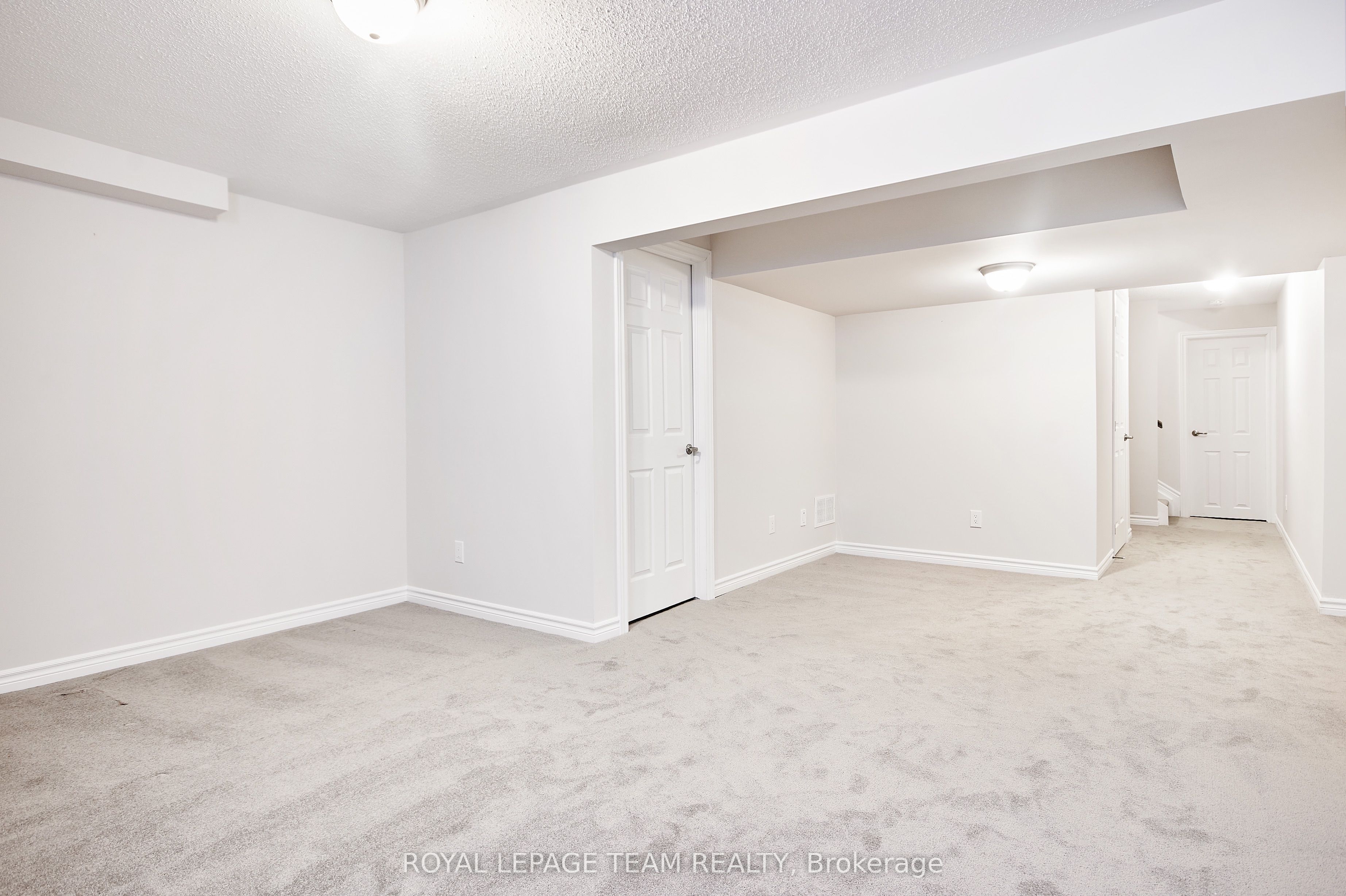 221 Merak Way Property Photo 34