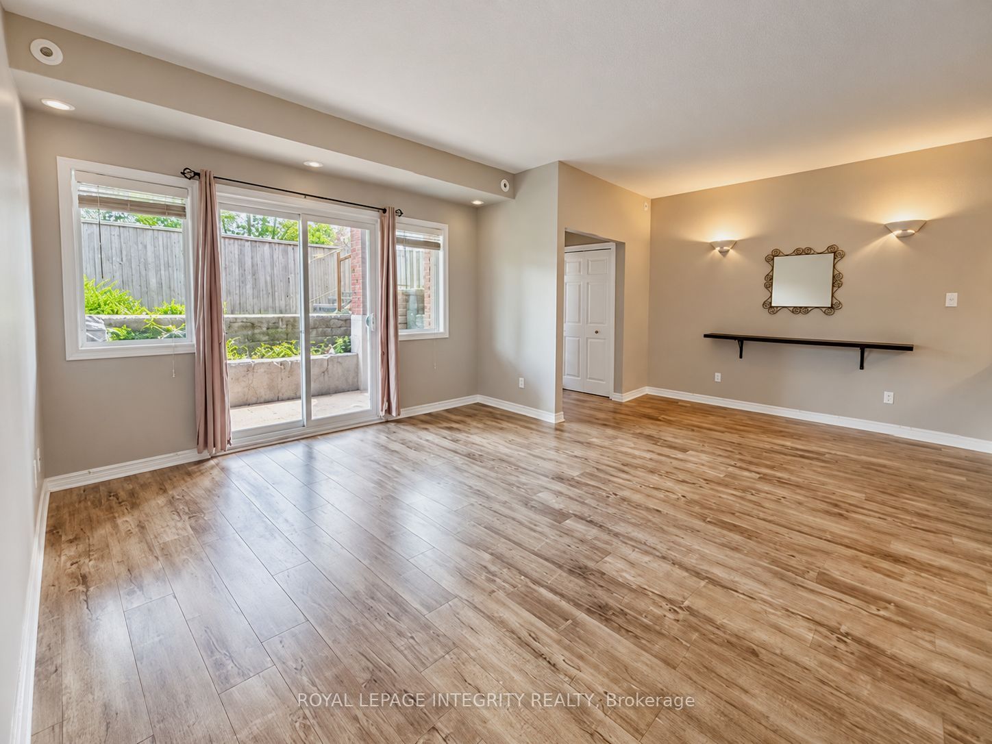 173 Crestway Drive A Property Photo 4