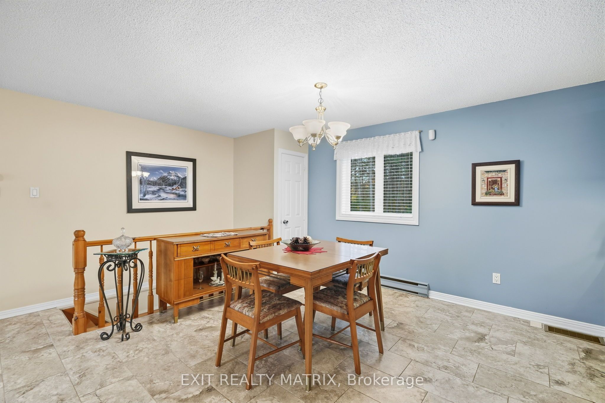 656 Ch Station Road Property Photo 9