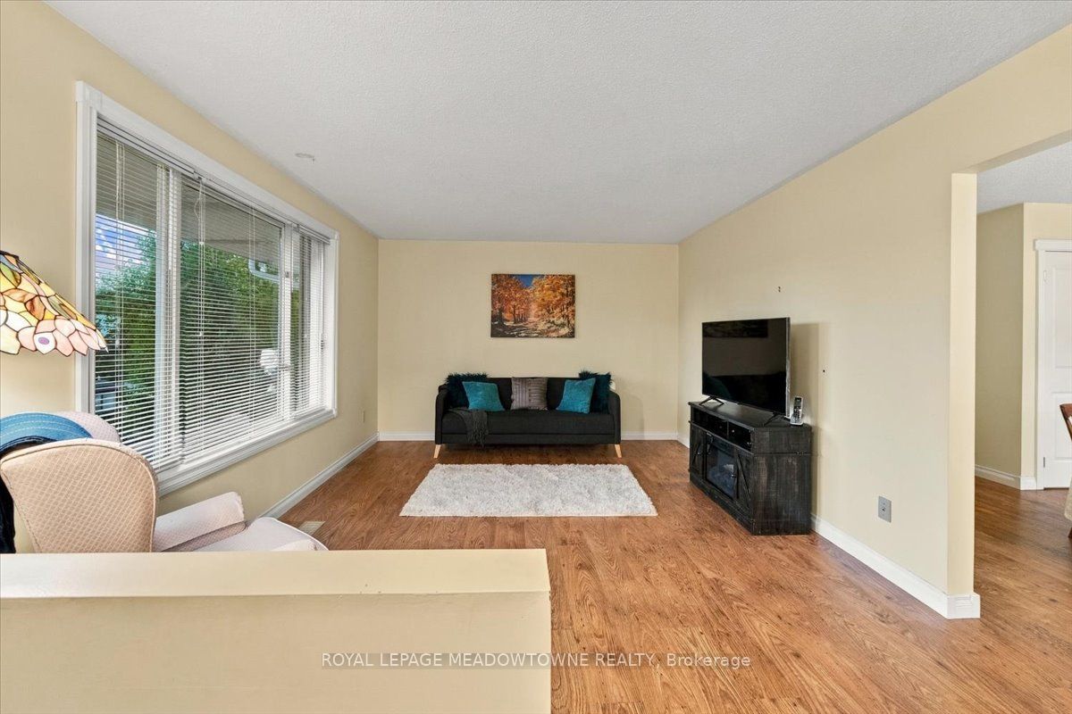 137 Orchard Drive Property Photo 6