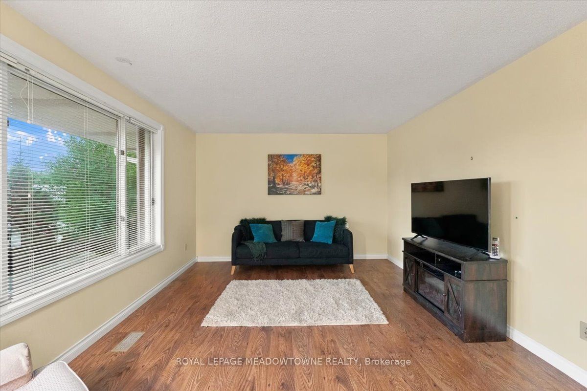 137 Orchard Drive Property Photo 10
