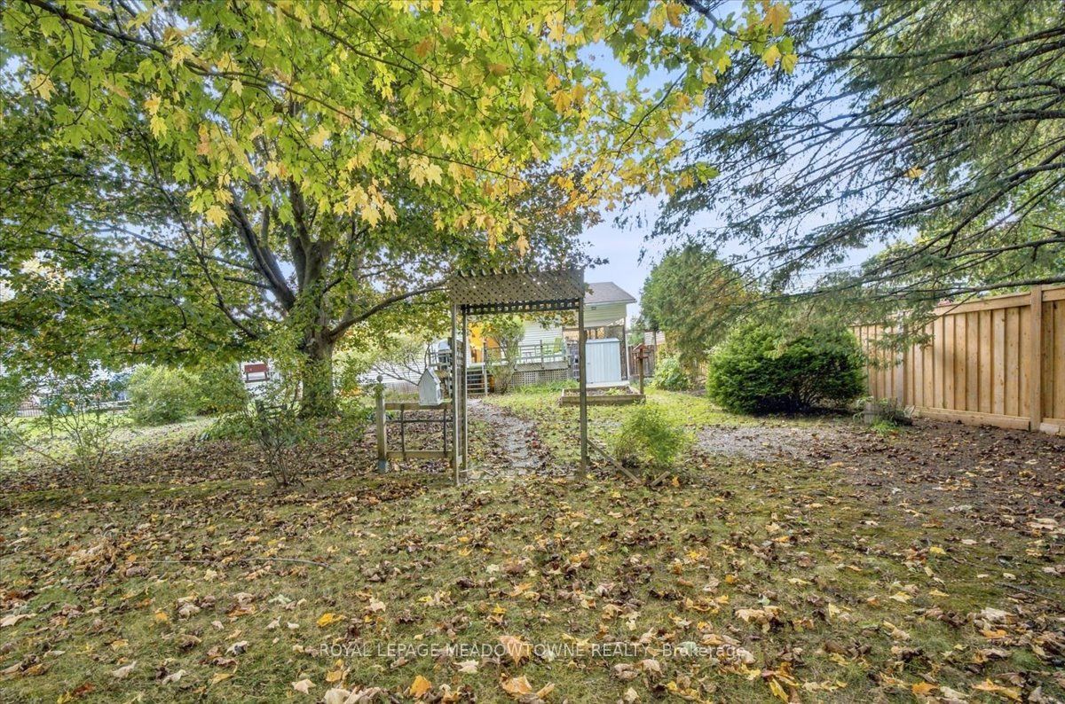 137 Orchard Drive Property Photo 42