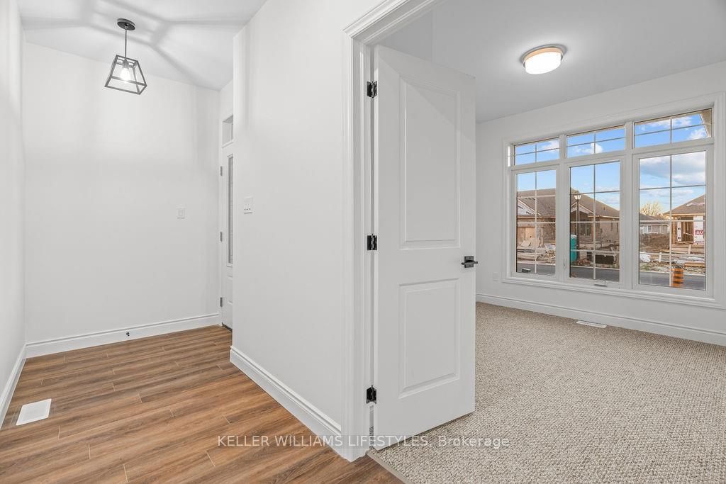 108 Leneve Street Property Photo 5