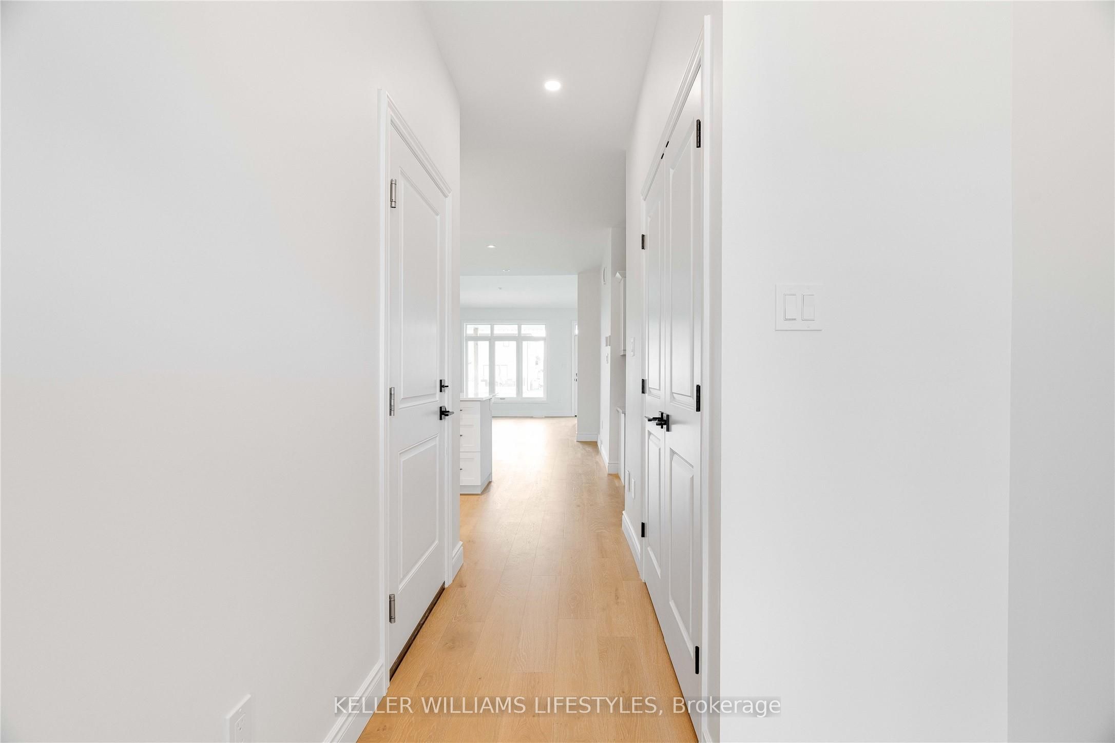 110 Leneve Street Property Photo 7