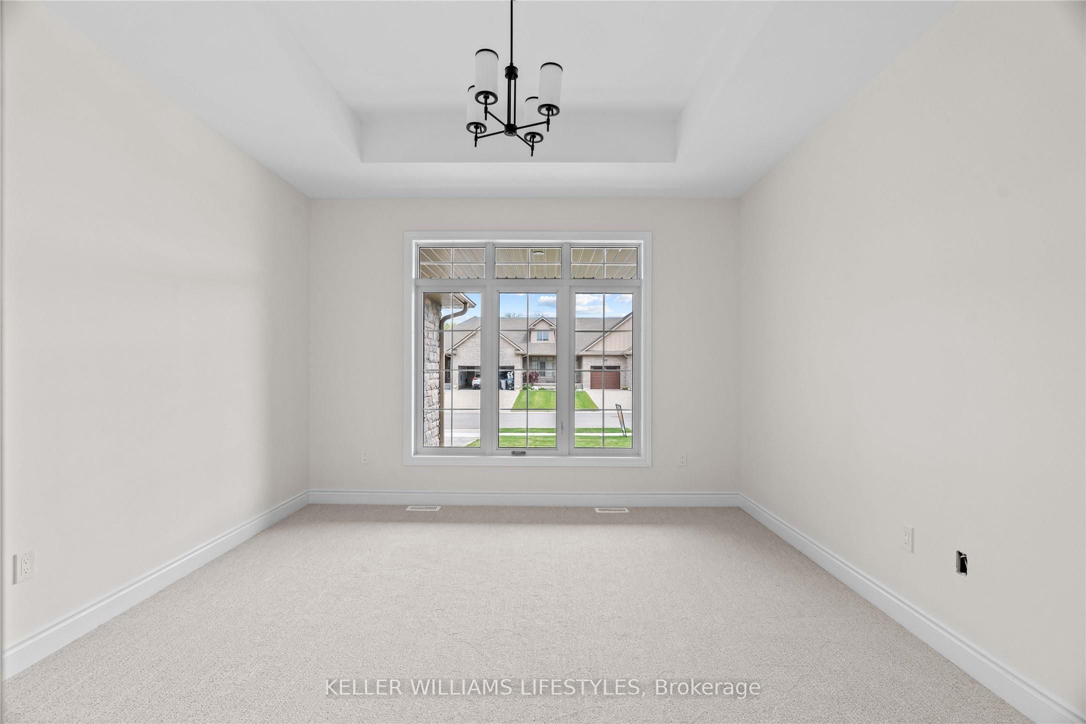 110 Leneve Street Property Photo 19