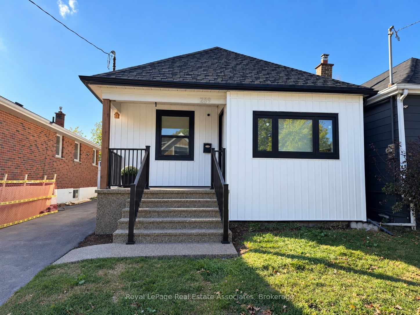289 Fairfield Avenue Upper Property Photo 1