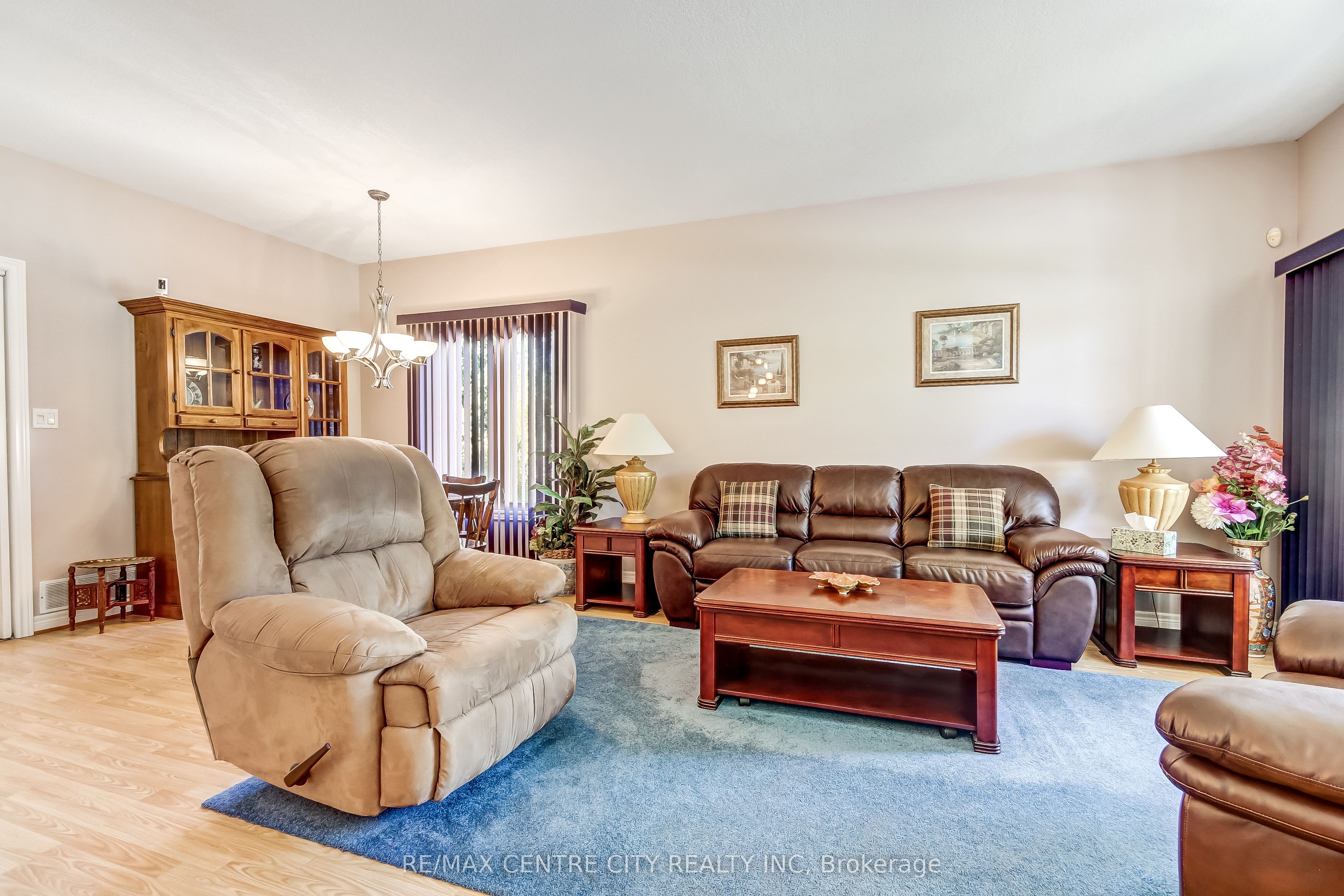 22 Harrington Crescent Property Photo 5