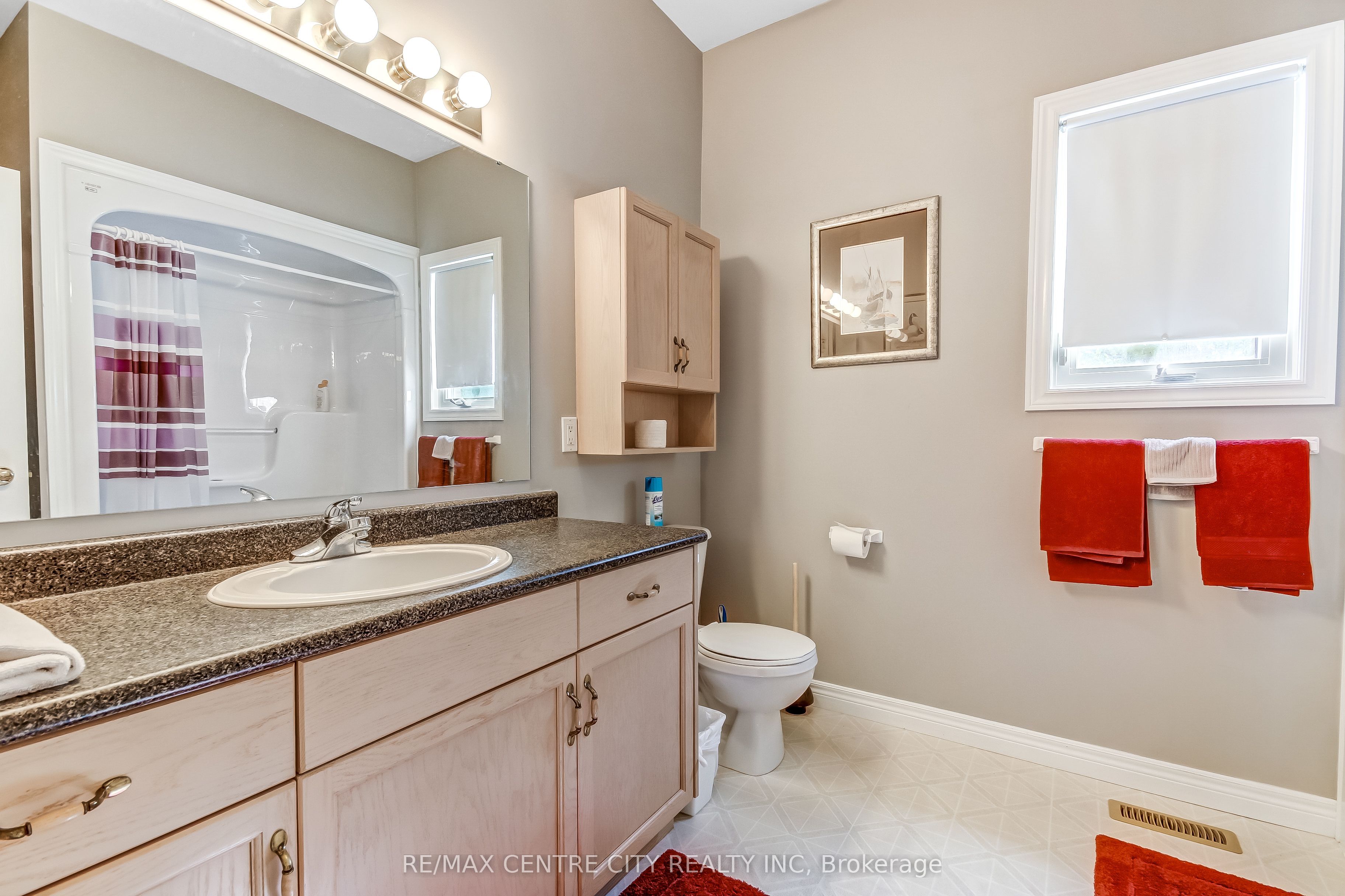 22 Harrington Crescent Property Photo 14