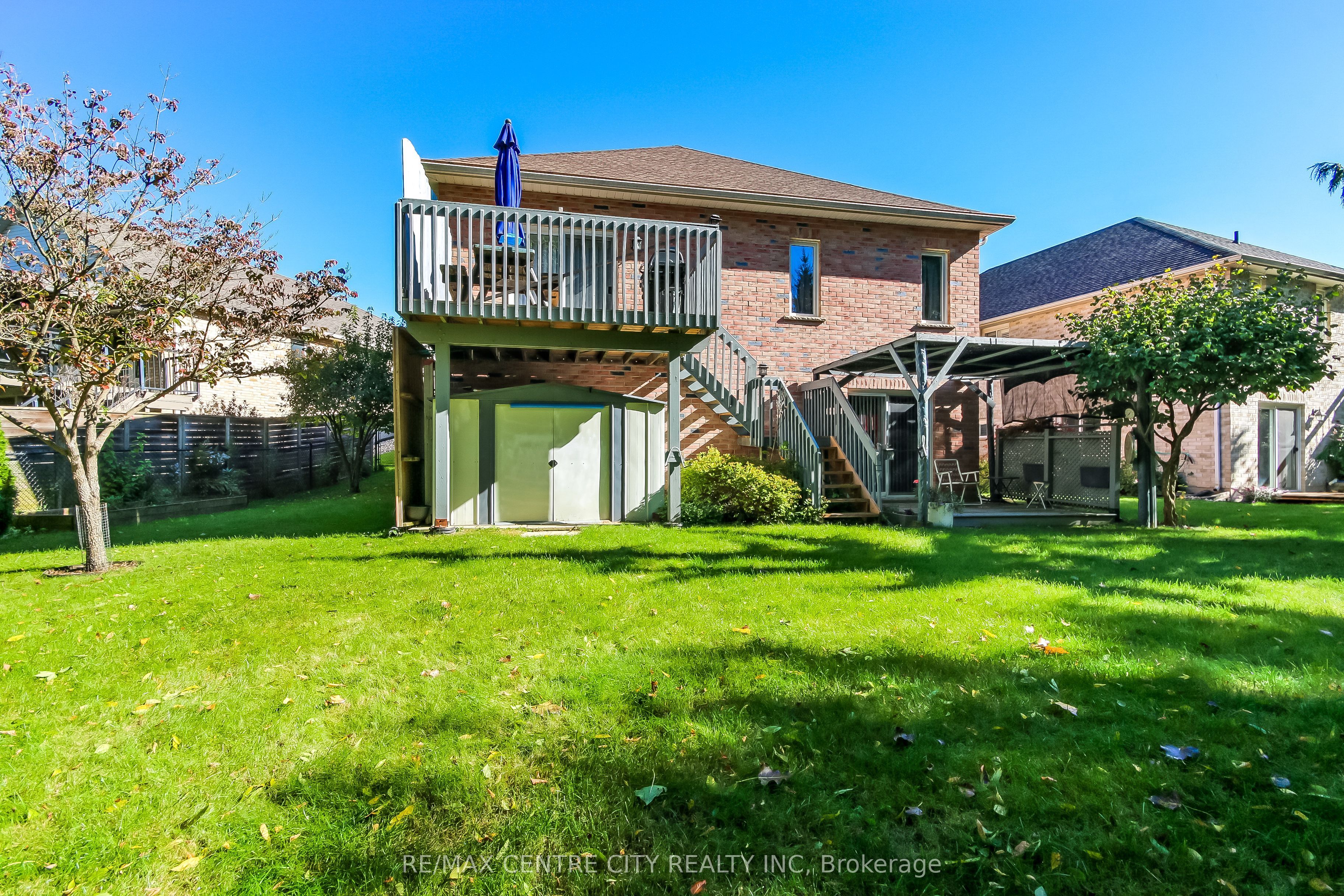 22 Harrington Crescent Property Photo 28