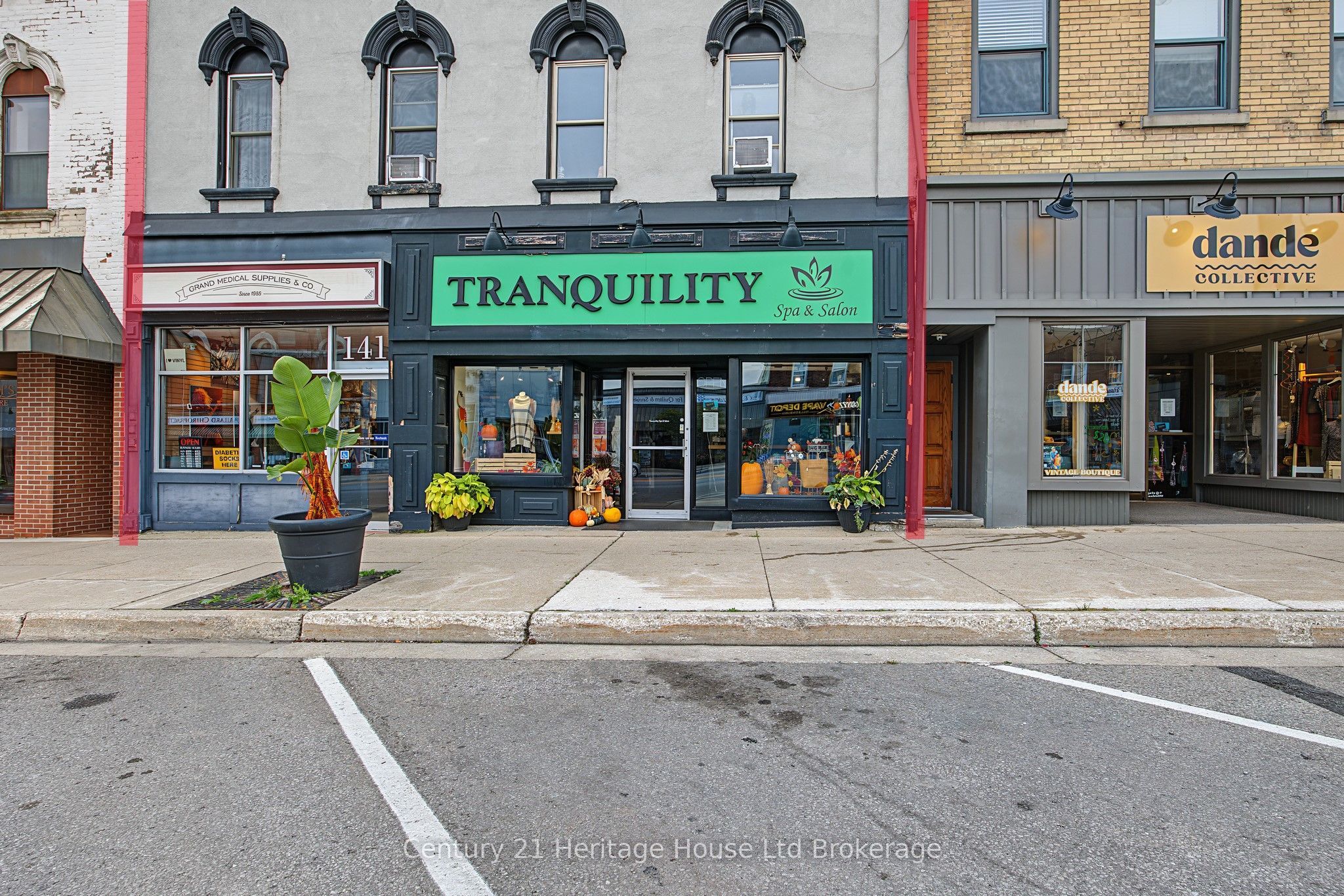141-143 Broadway Street Property Photo 2
