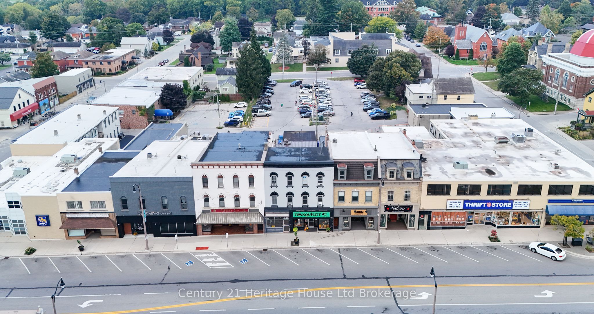 141-143 Broadway Street Property Photo 7