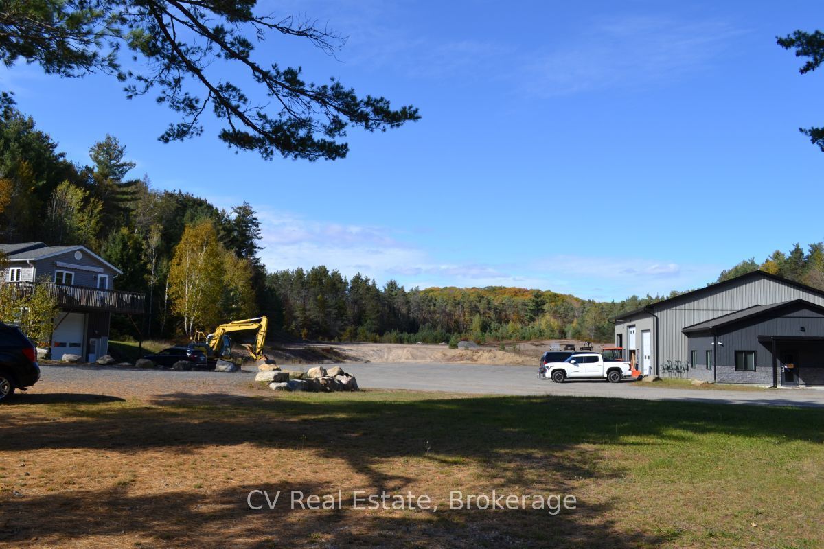 330 Boundary Road Property Photo 3