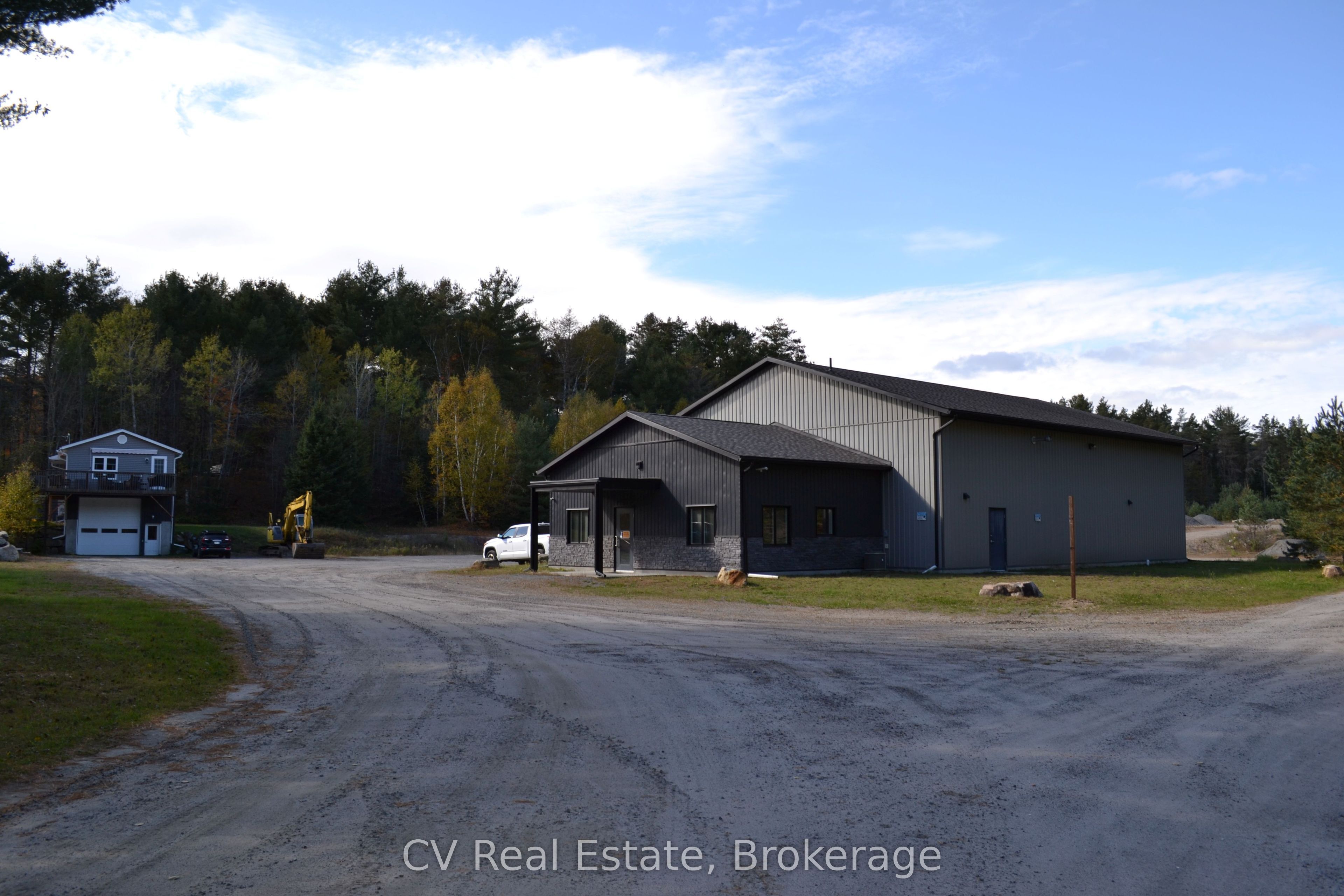 330 Boundary Road Property Photo 4