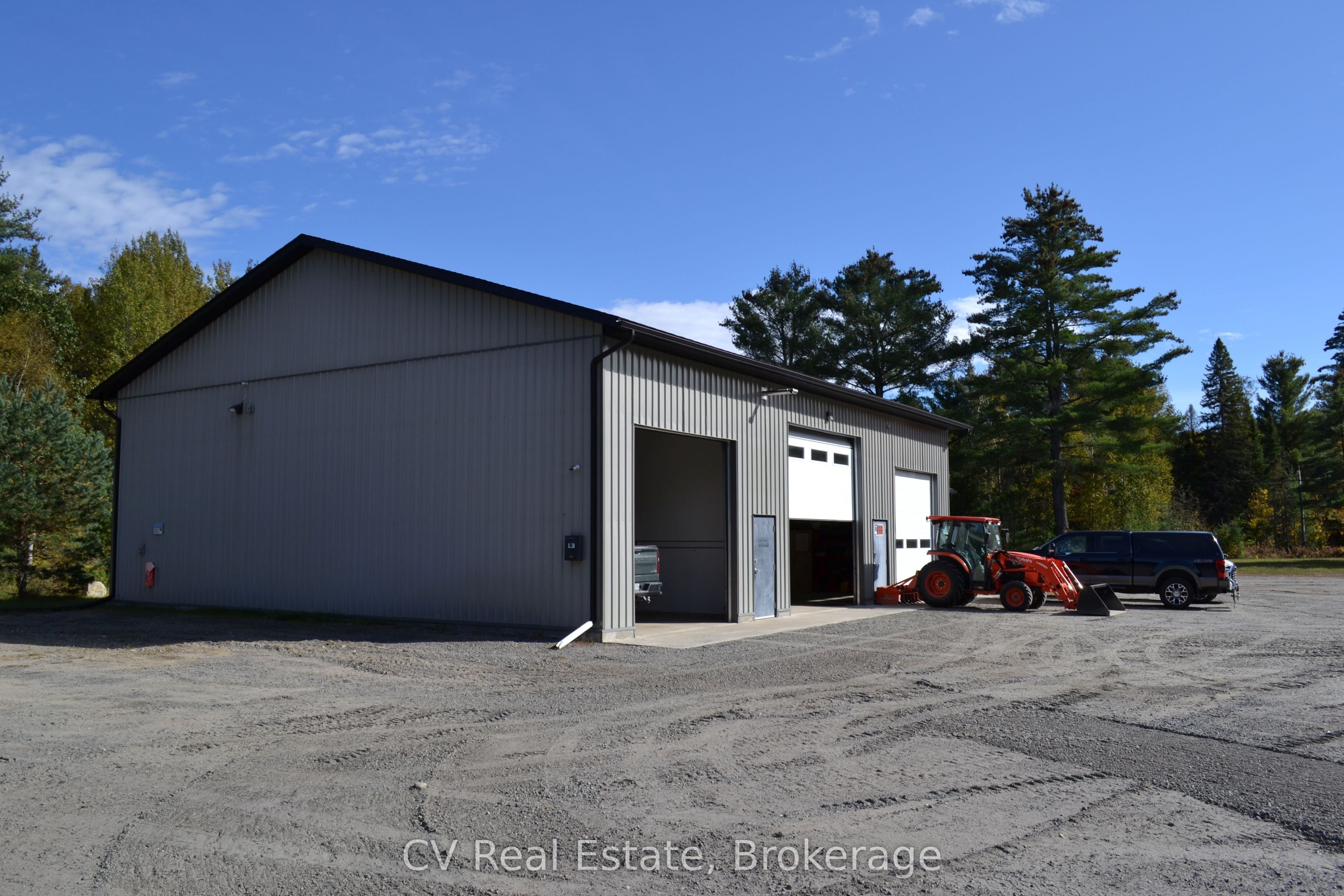 330 Boundary Road Property Photo 6