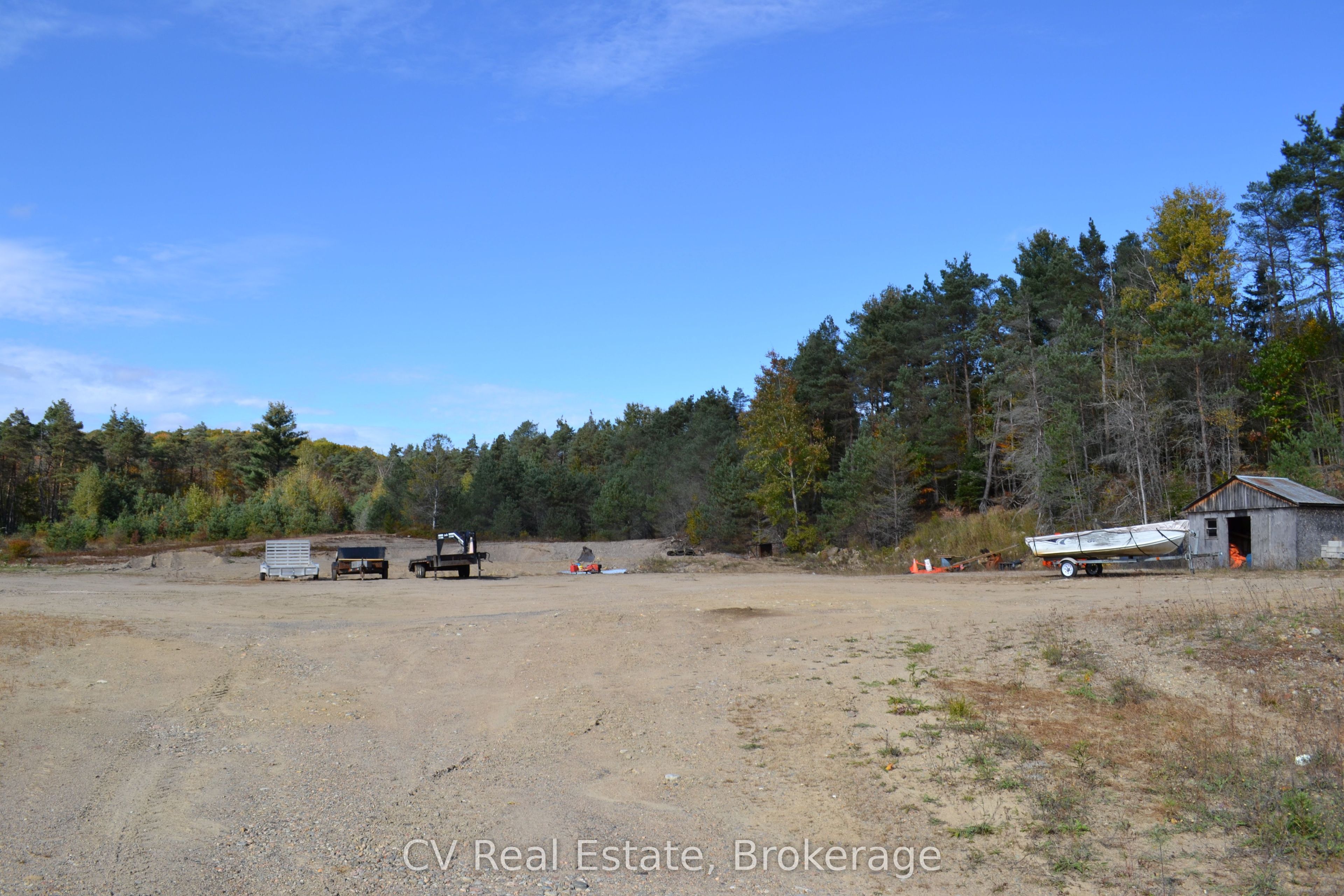 330 Boundary Road Property Photo 9