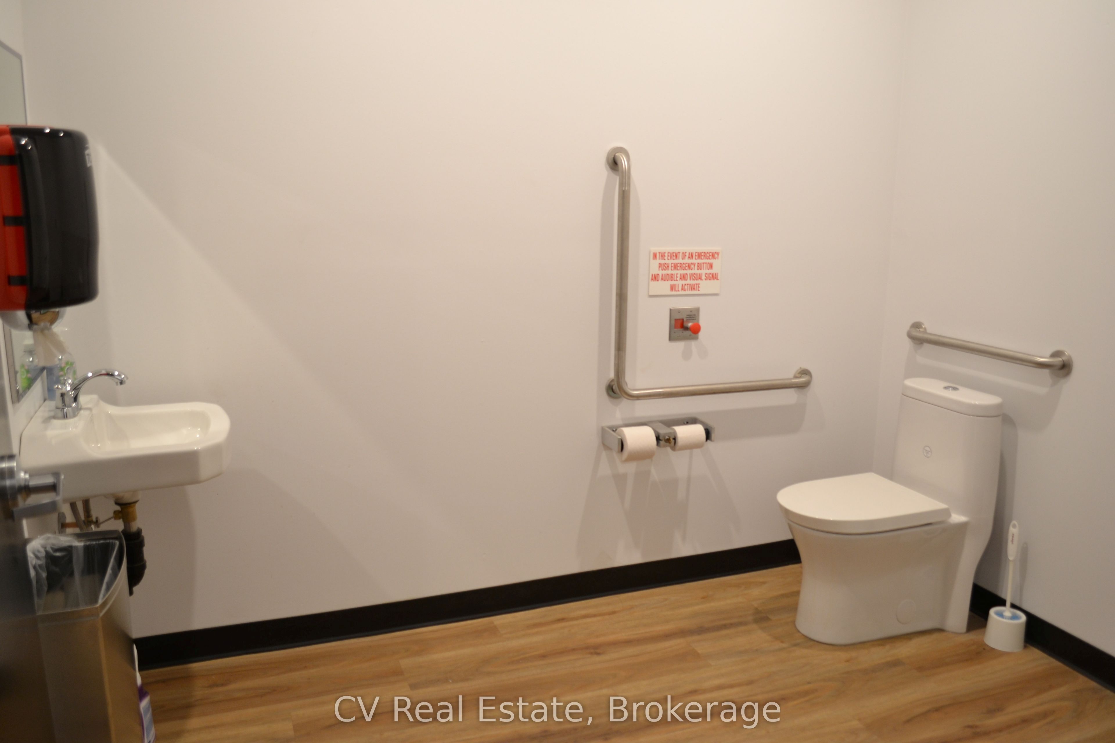 330 Boundary Road Property Photo 17