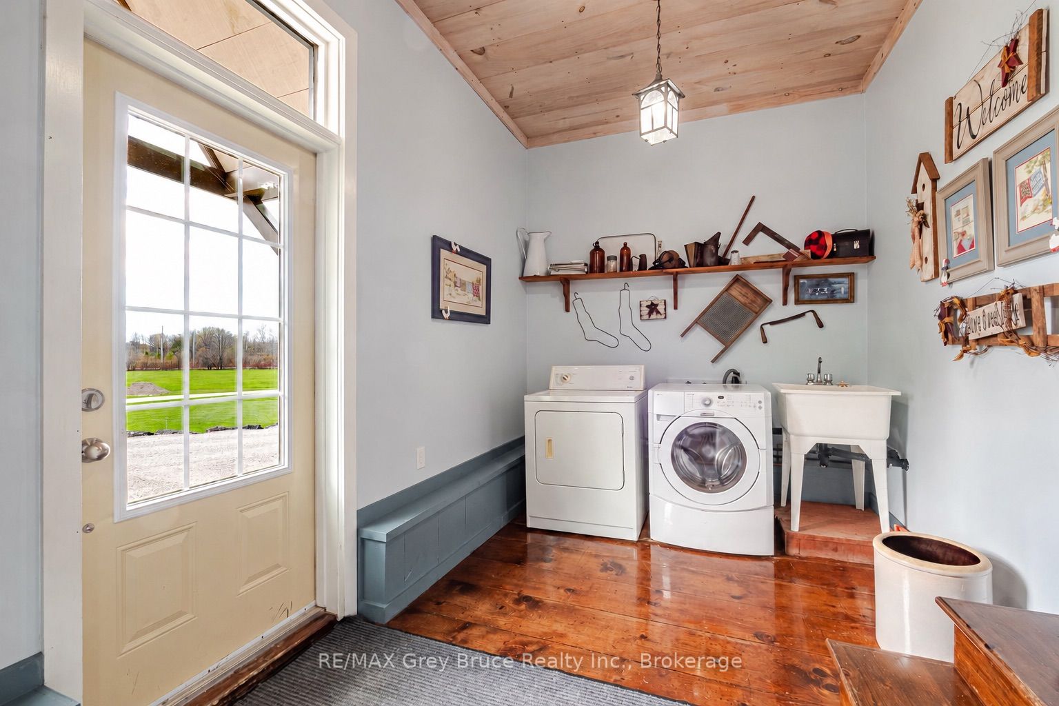 130483 Gleason Lake Road Property Photo 6