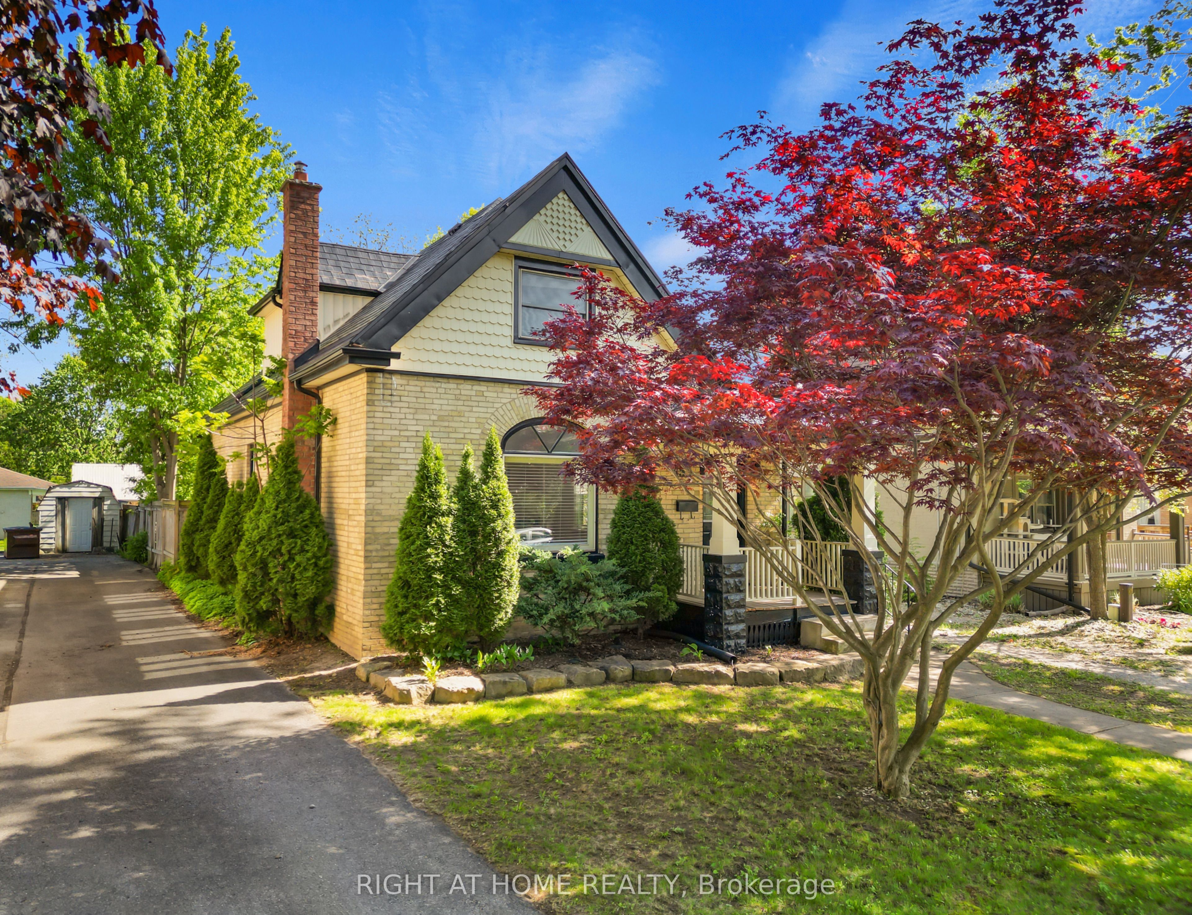 455 St James Street Property Photo 1
