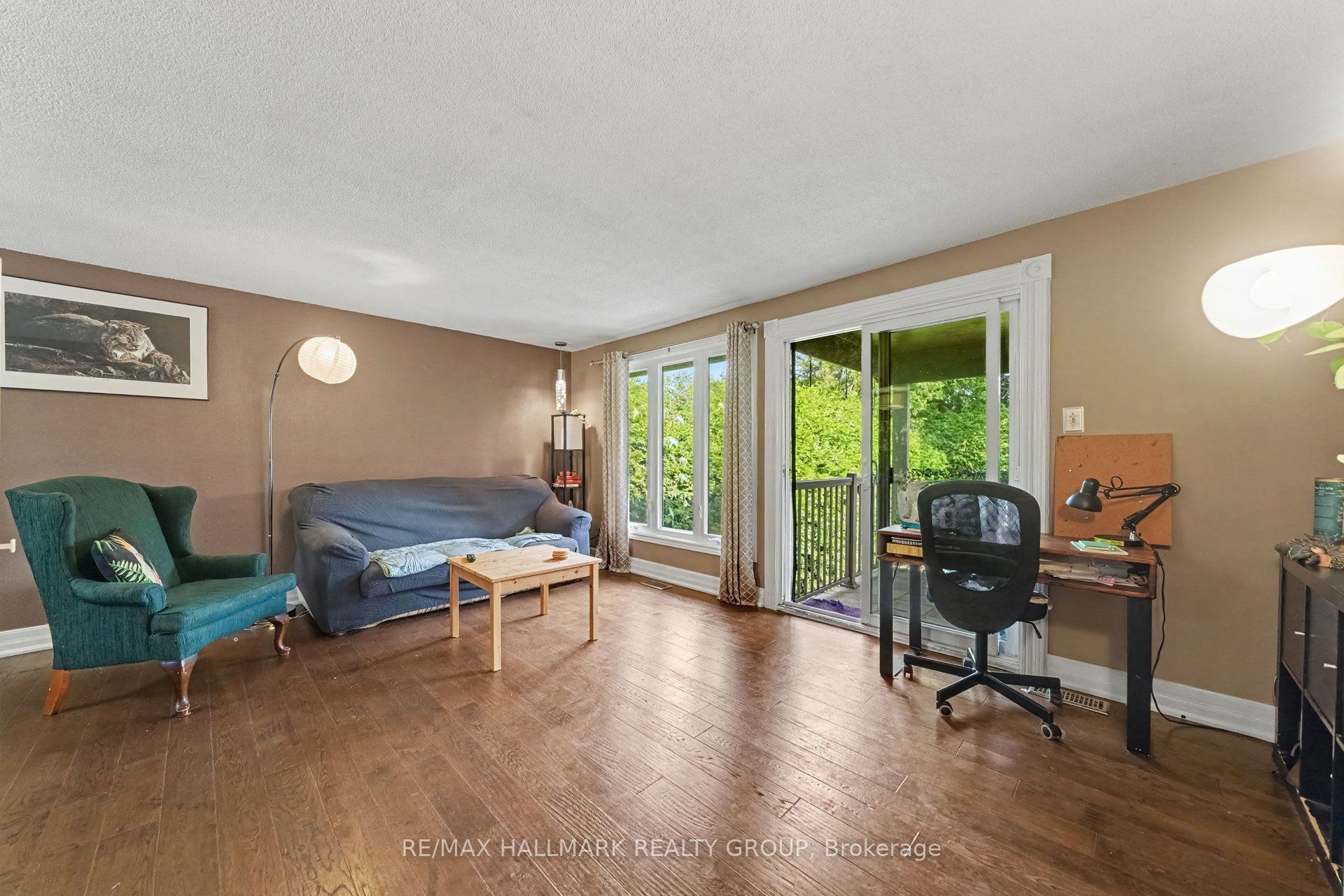5 Lansfield Way Property Photo 6