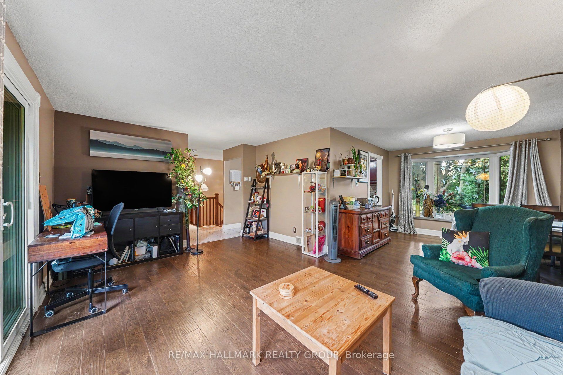 5 Lansfield Way Property Photo 7