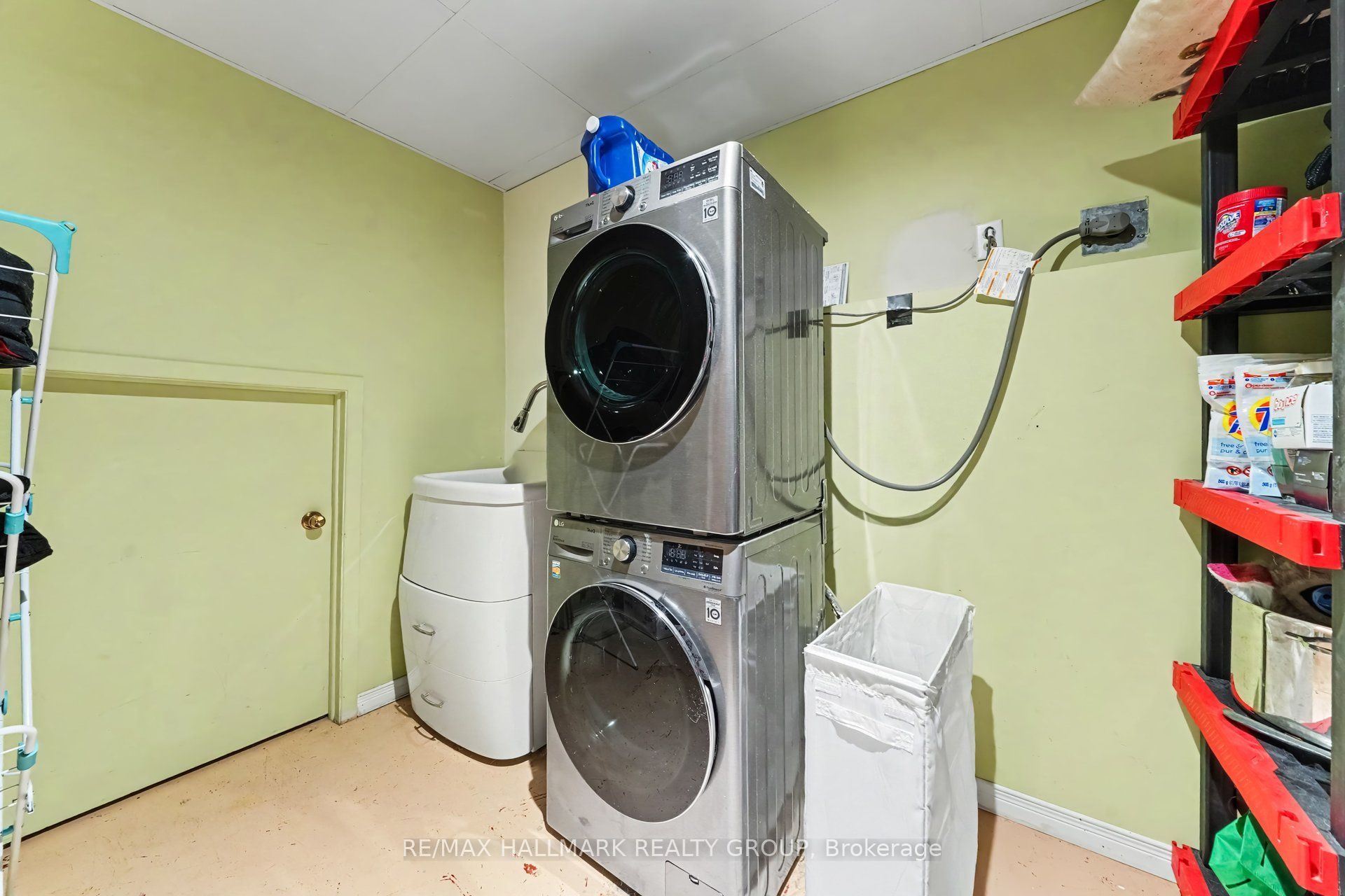 5 Lansfield Way Property Photo 12