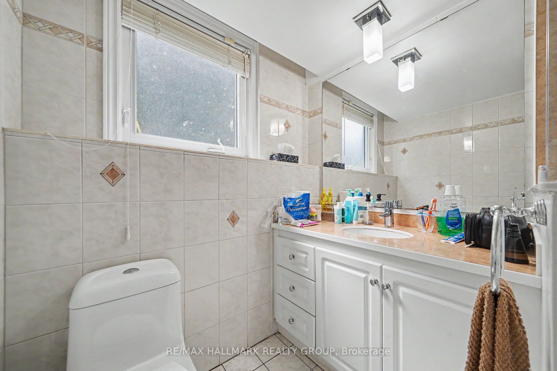 5 Lansfield Way Property Photo 19